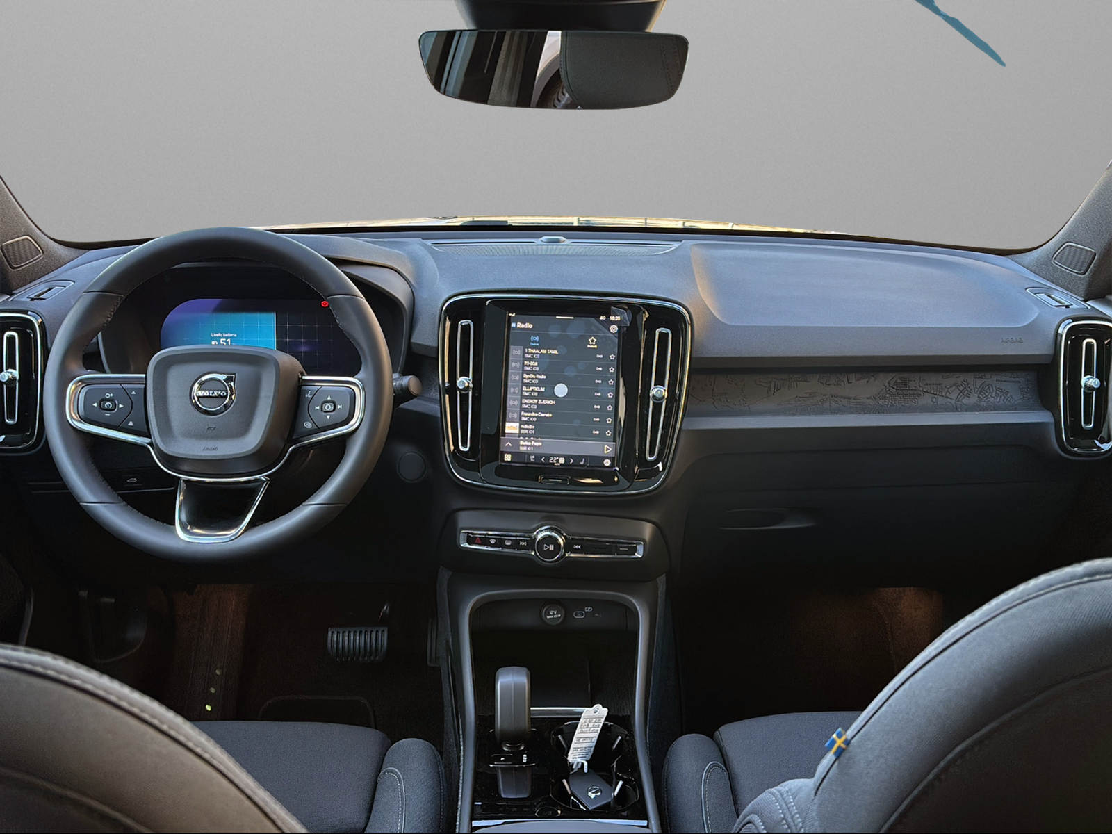 VOLVO C40 Recharge E80 82kWh Pure Electric Plus-image-8