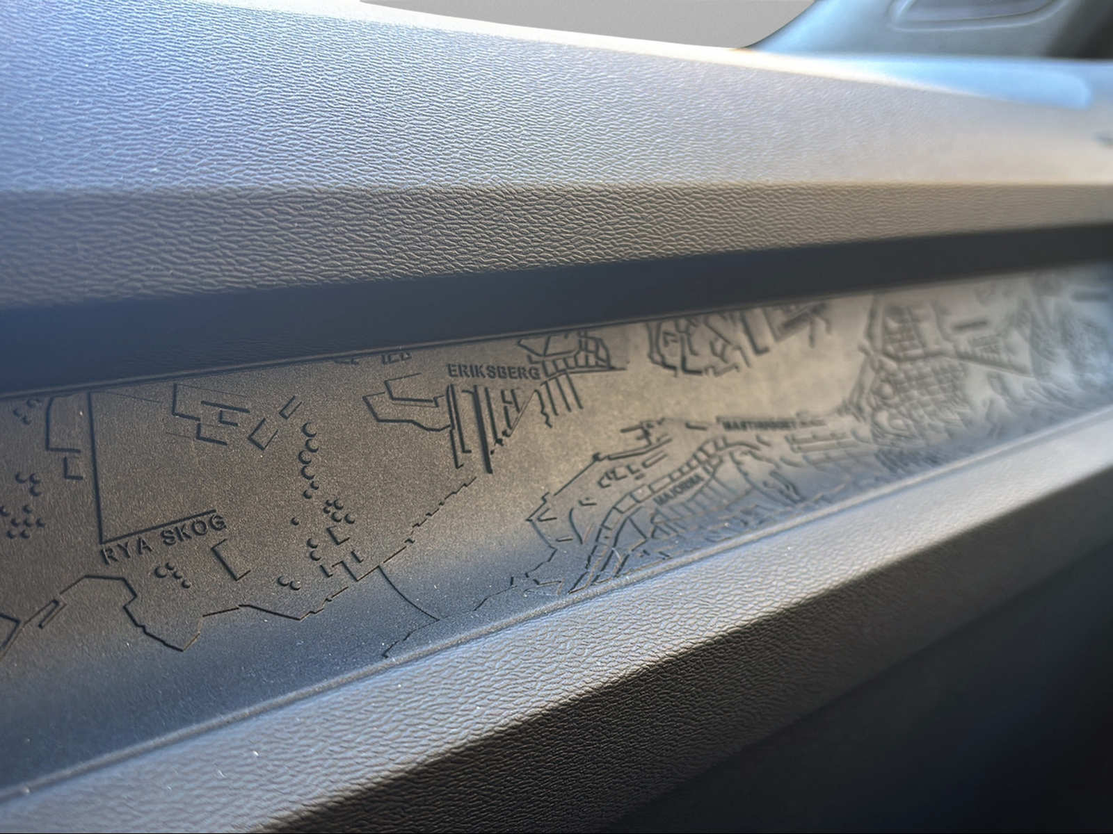 VOLVO C40 Recharge E80 82kWh Pure Electric Plus-image-13