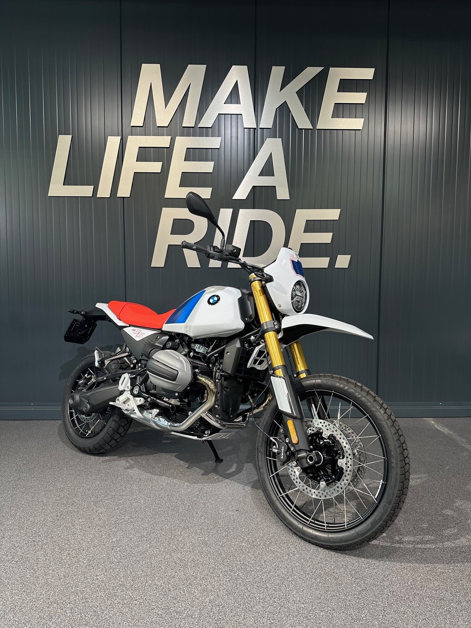 BMW R 12 G/S-image-1