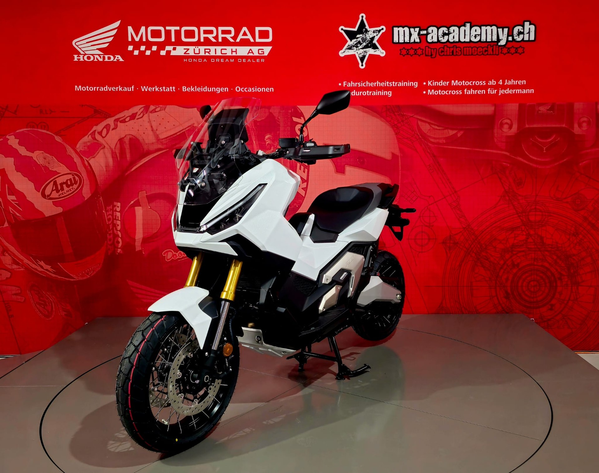 HONDA X-ADV 750 **Neufahrzeug**-image-3