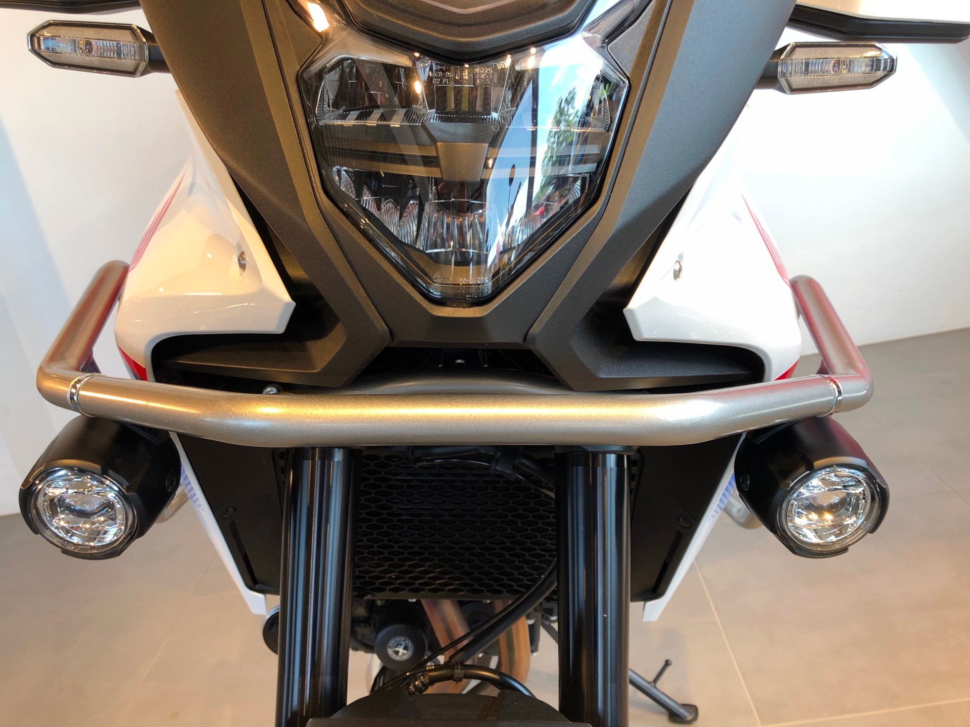 HONDA XL 750 Transalp-image-11