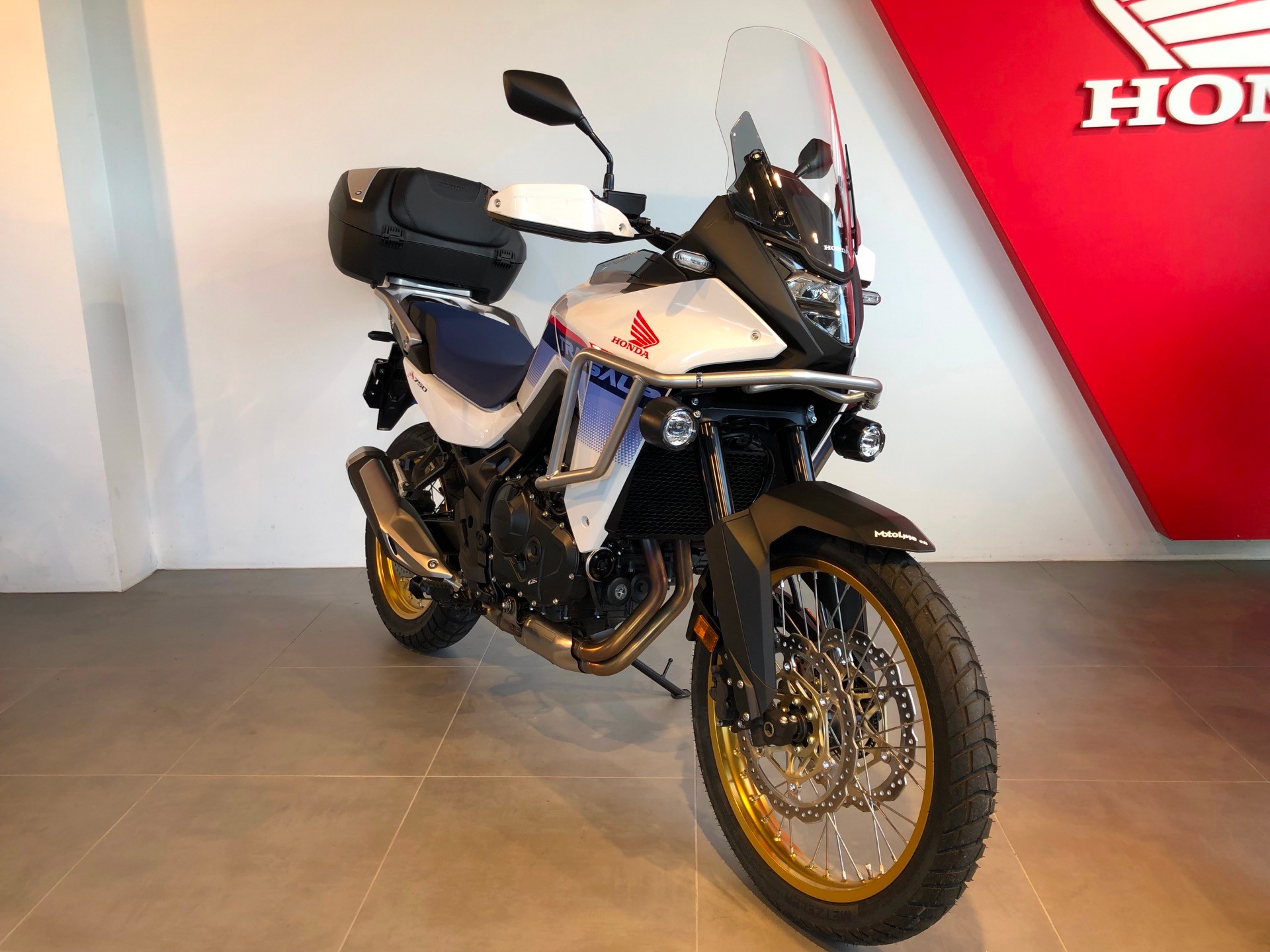 HONDA XL 750 Transalp-image-1