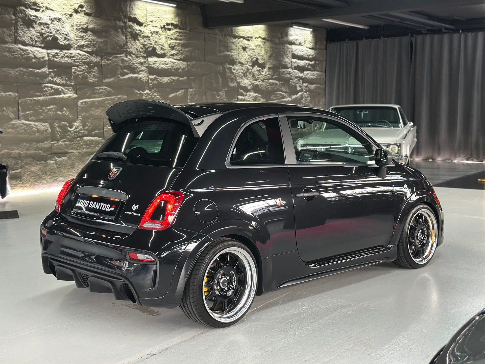 FIAT 695 1.4 16V Turbo Abarth Competizione-image-1