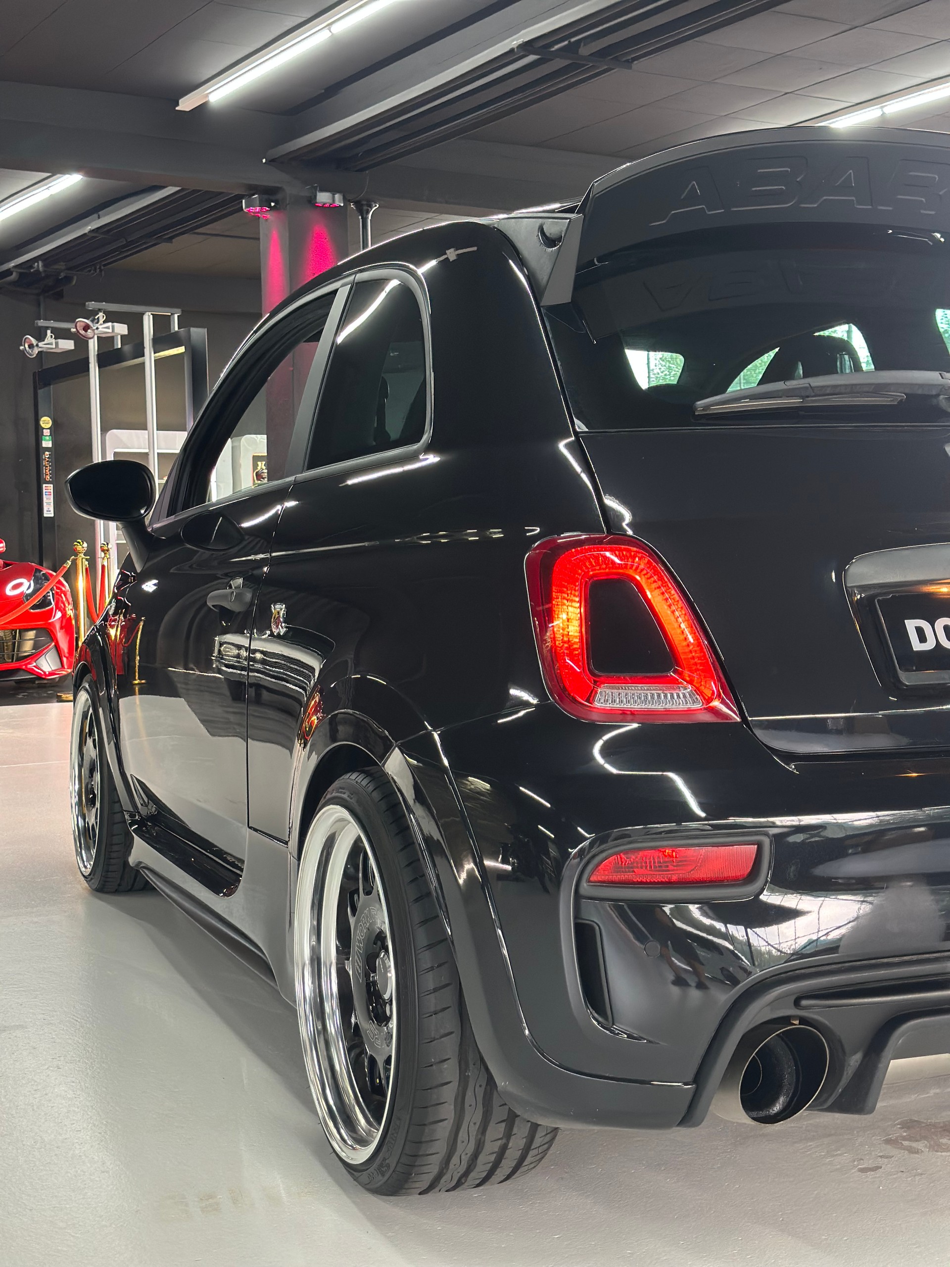 FIAT 695 1.4 16V Turbo Abarth Competizione-image-7