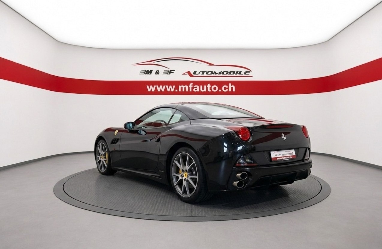 FERRARI California 4.3-image-3