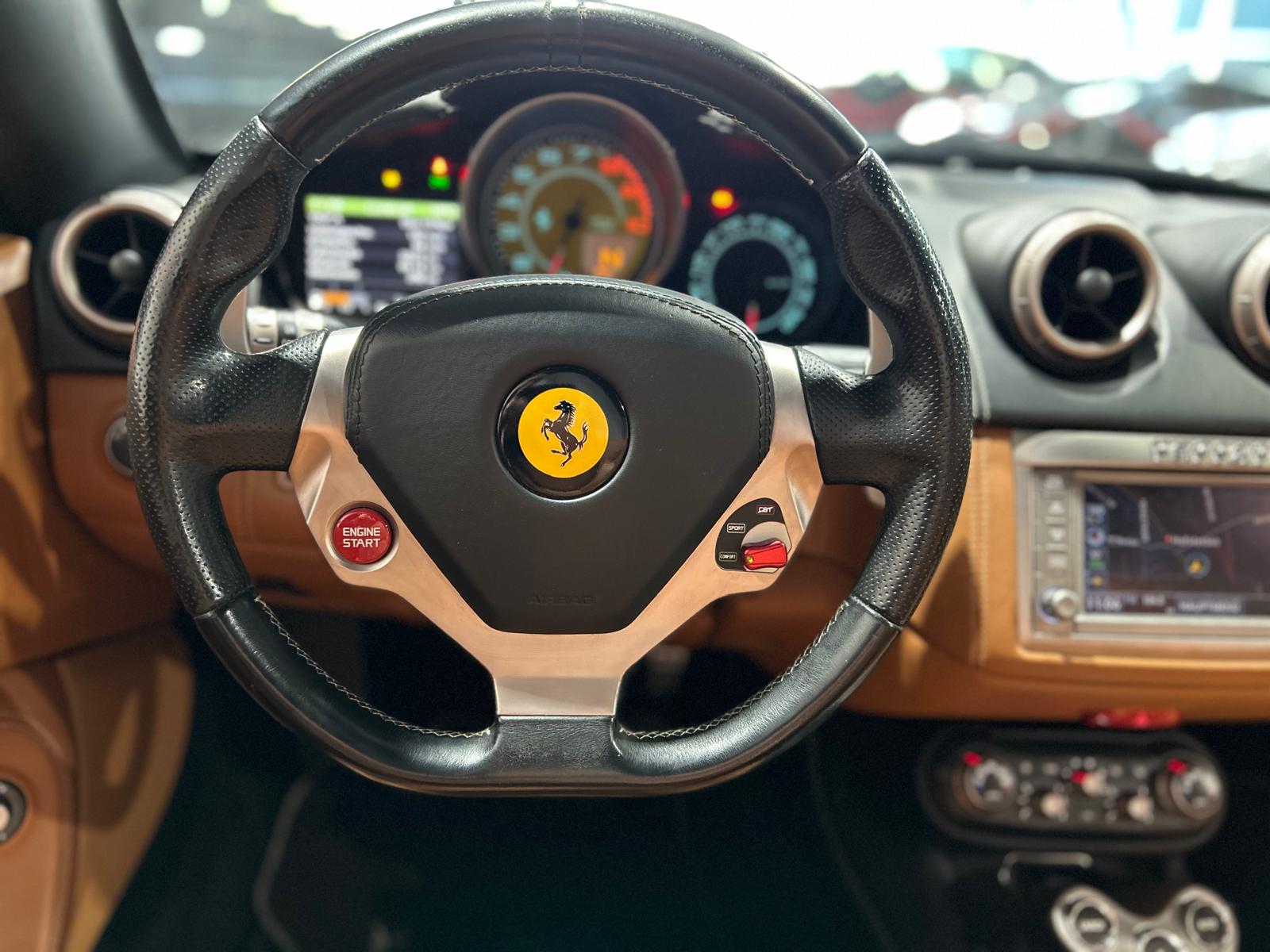 FERRARI California 4.3-image-12