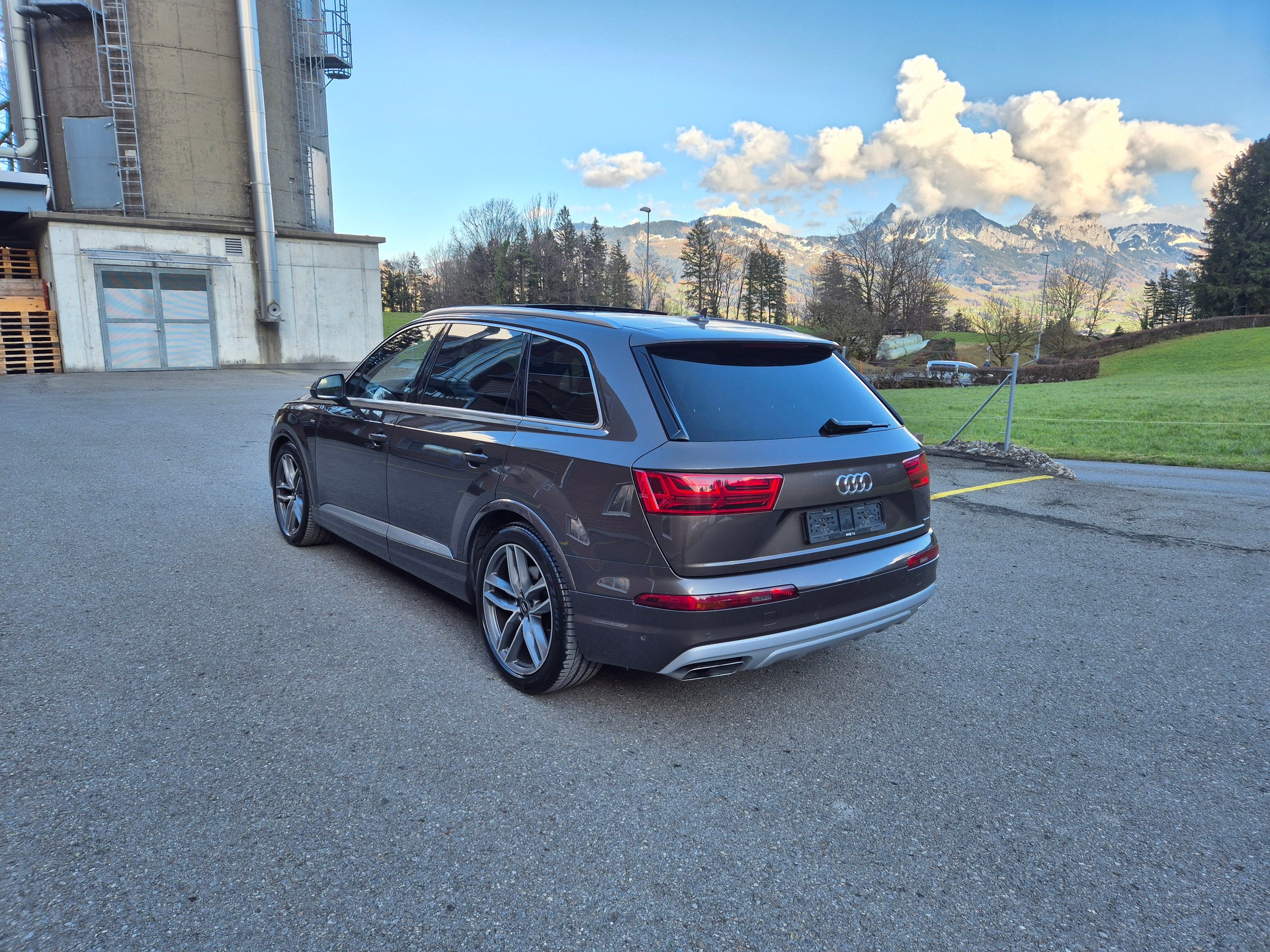 AUDI Q7 3.0 TDI quattro tiptronic-image-2