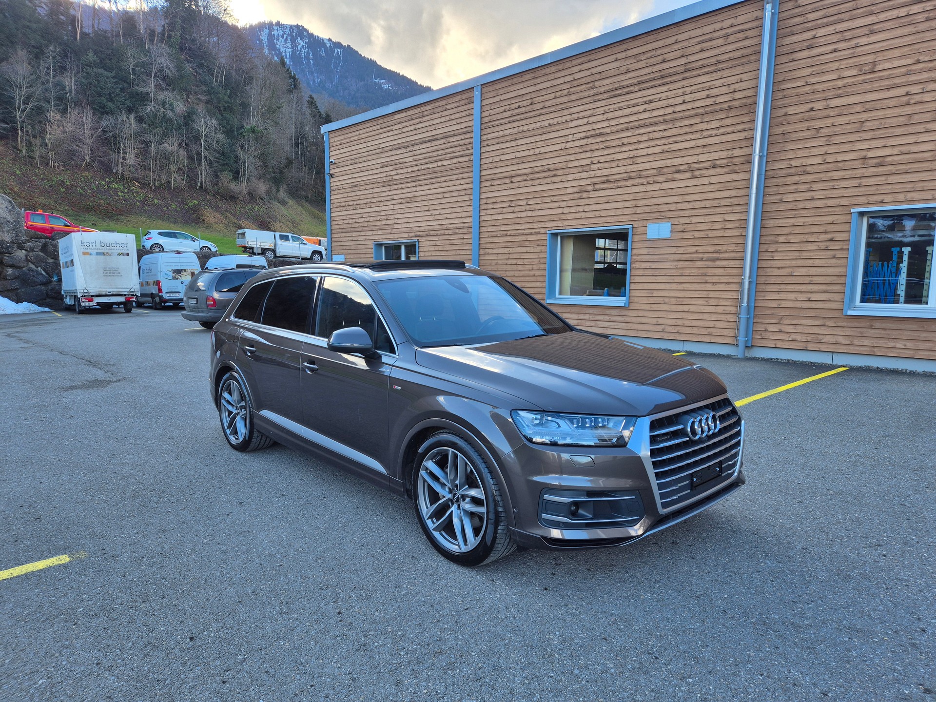 AUDI Q7 3.0 TDI quattro tiptronic-image-4