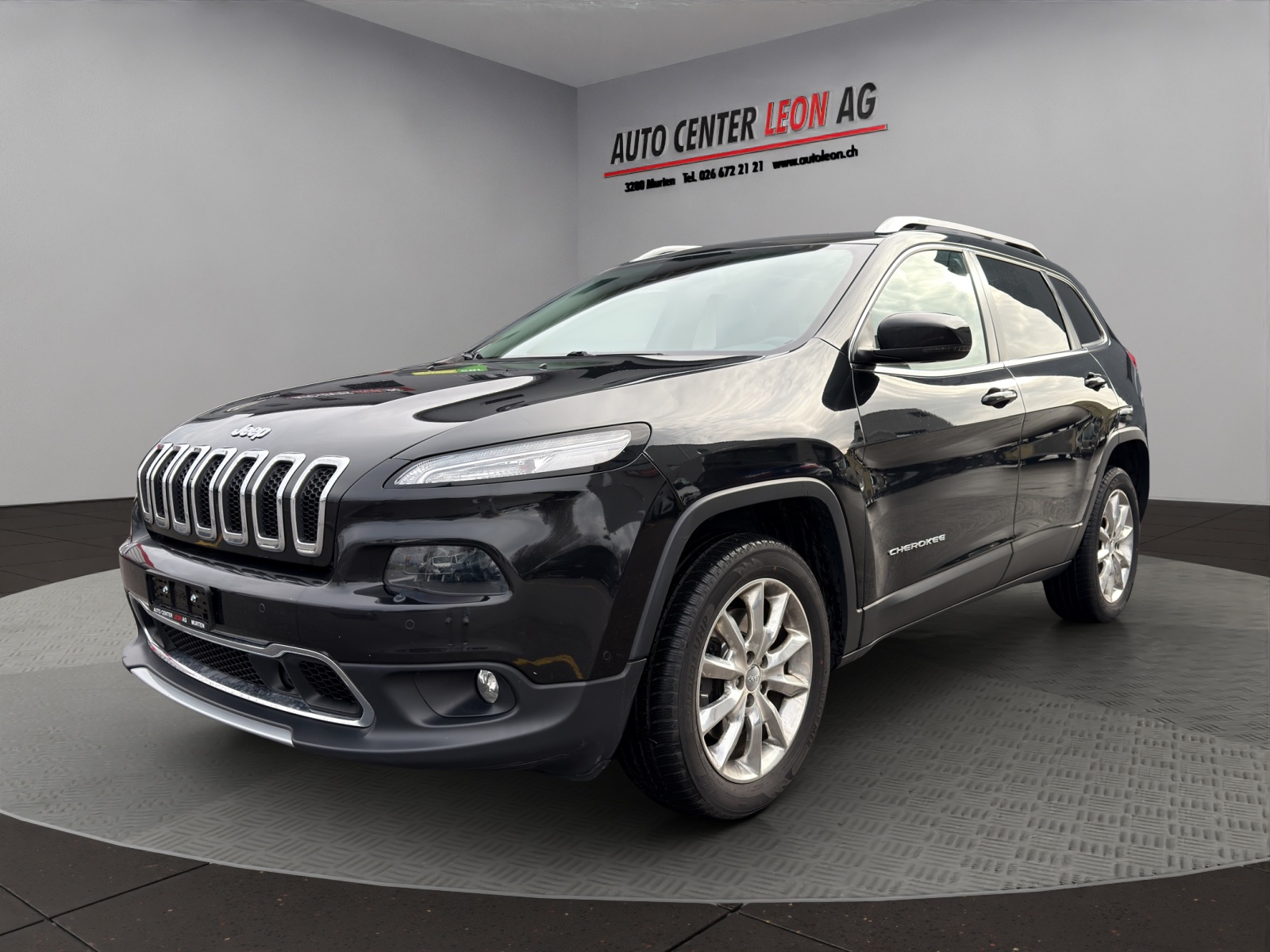 JEEP Cherokee 3.2 Limited AWD 9ATX-showroom-element-1