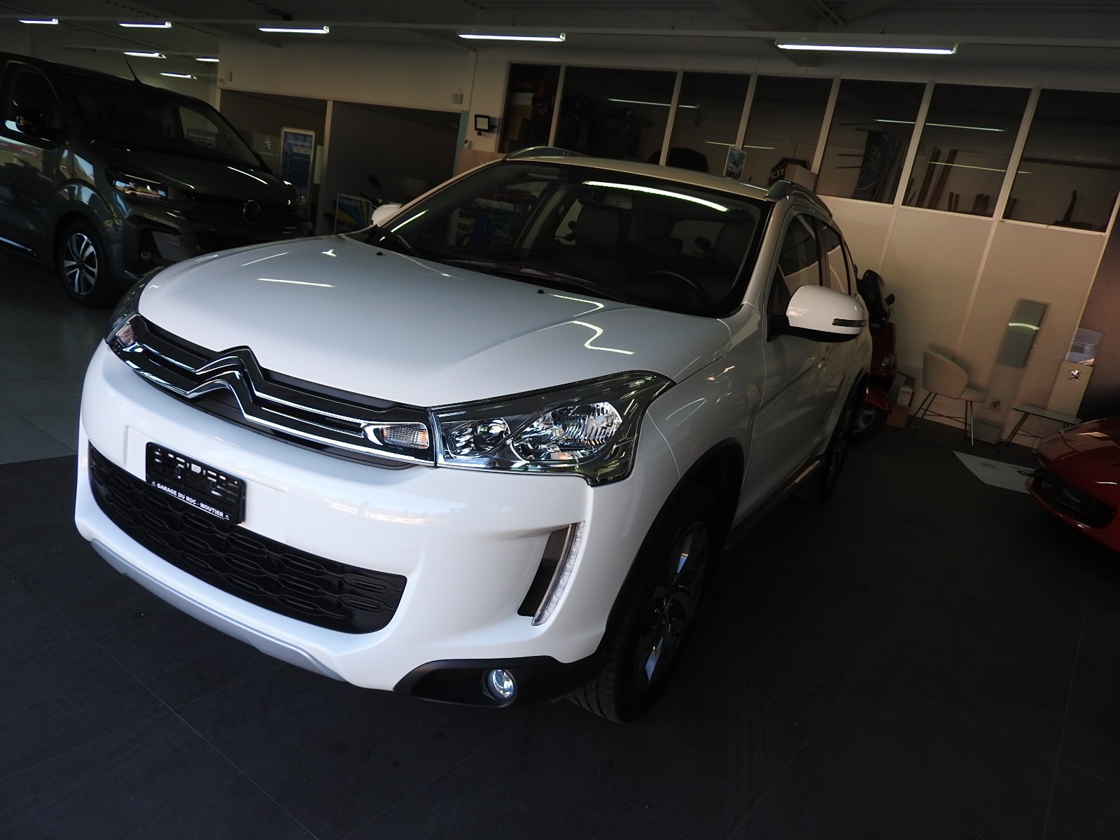 CITROEN C4 Aircross 1.6 HDi Collection 4WD-image-1