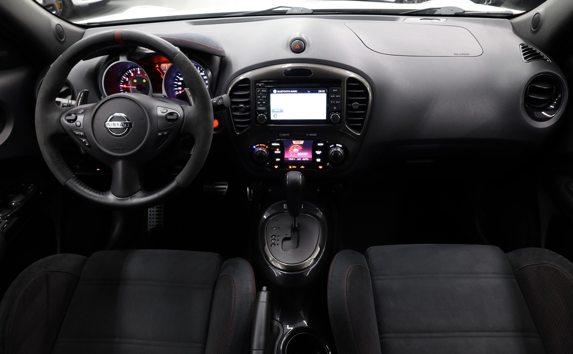 NISSAN Juke 1.6 DIG-T Nismo RS 4x4-image-11