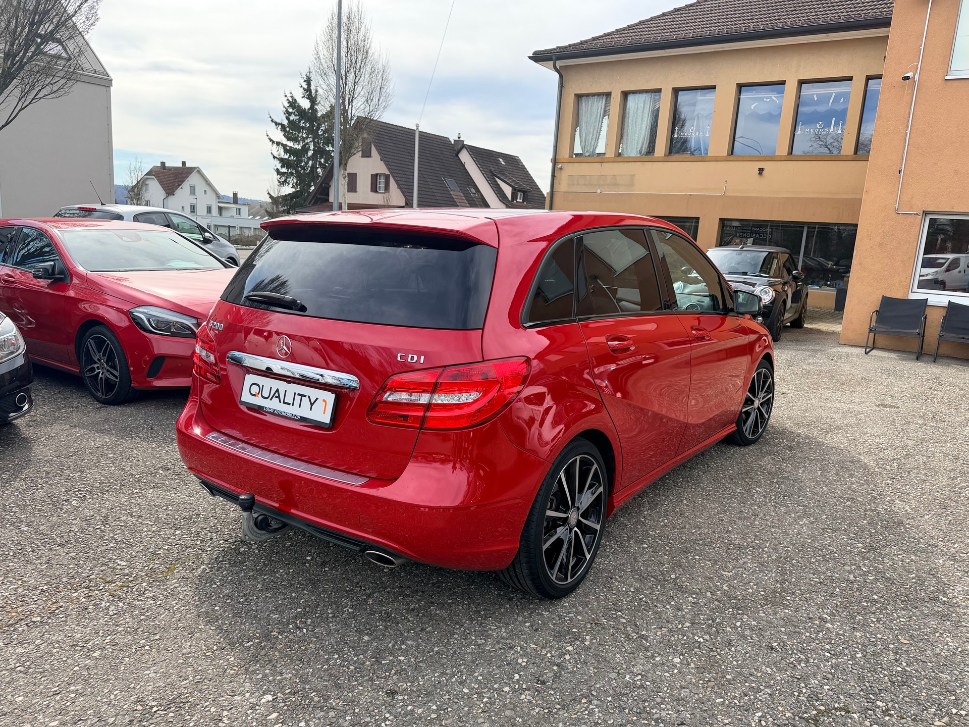 MERCEDES-BENZ B 200 CDI 7G-DCT AMG Line Automat mit MFK und Garantie Anhängerkupplung-image-24