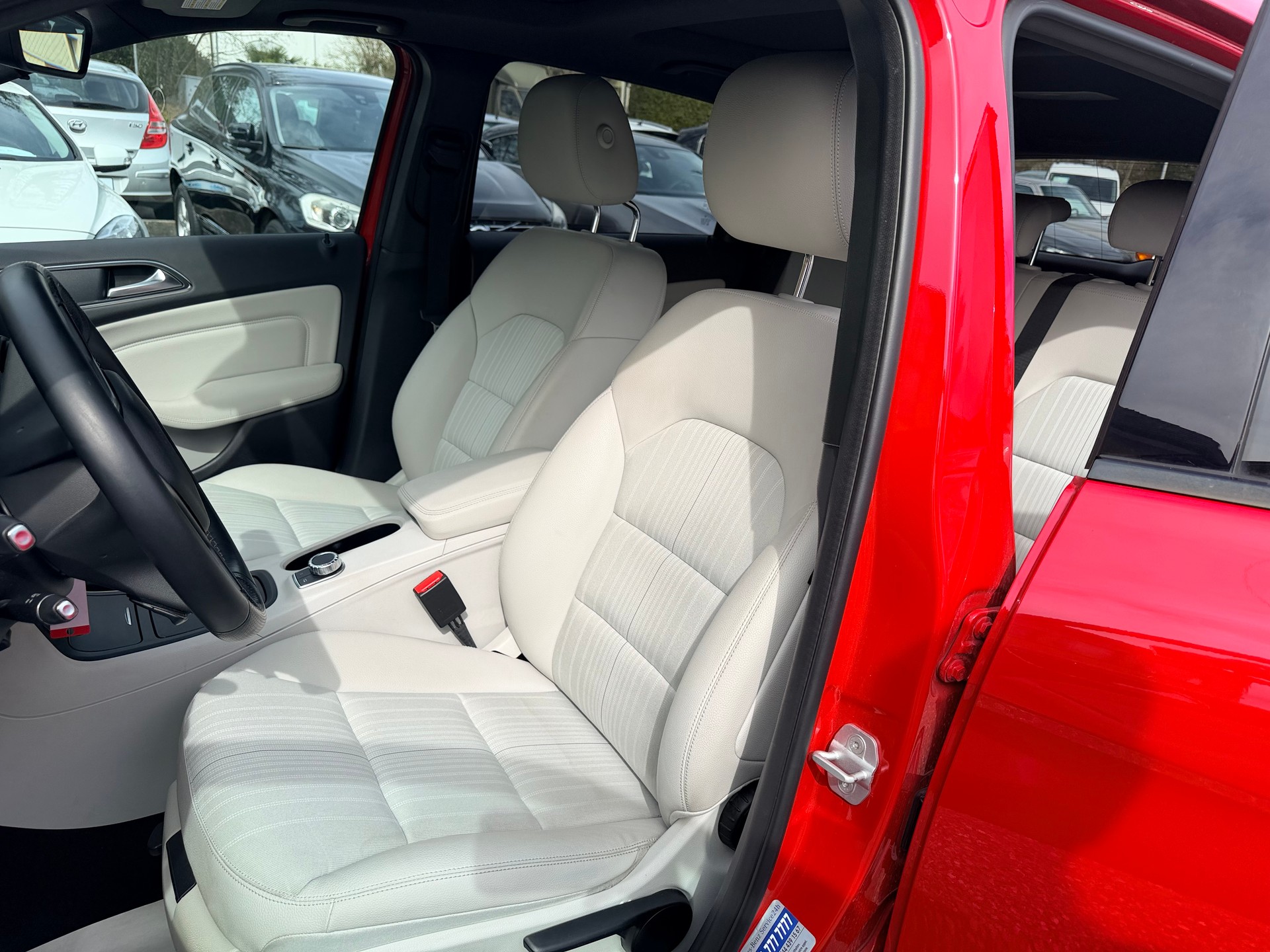 MERCEDES-BENZ B 200 CDI 7G-DCT AMG Line Automat mit MFK und Garantie Anhängerkupplung-image-10