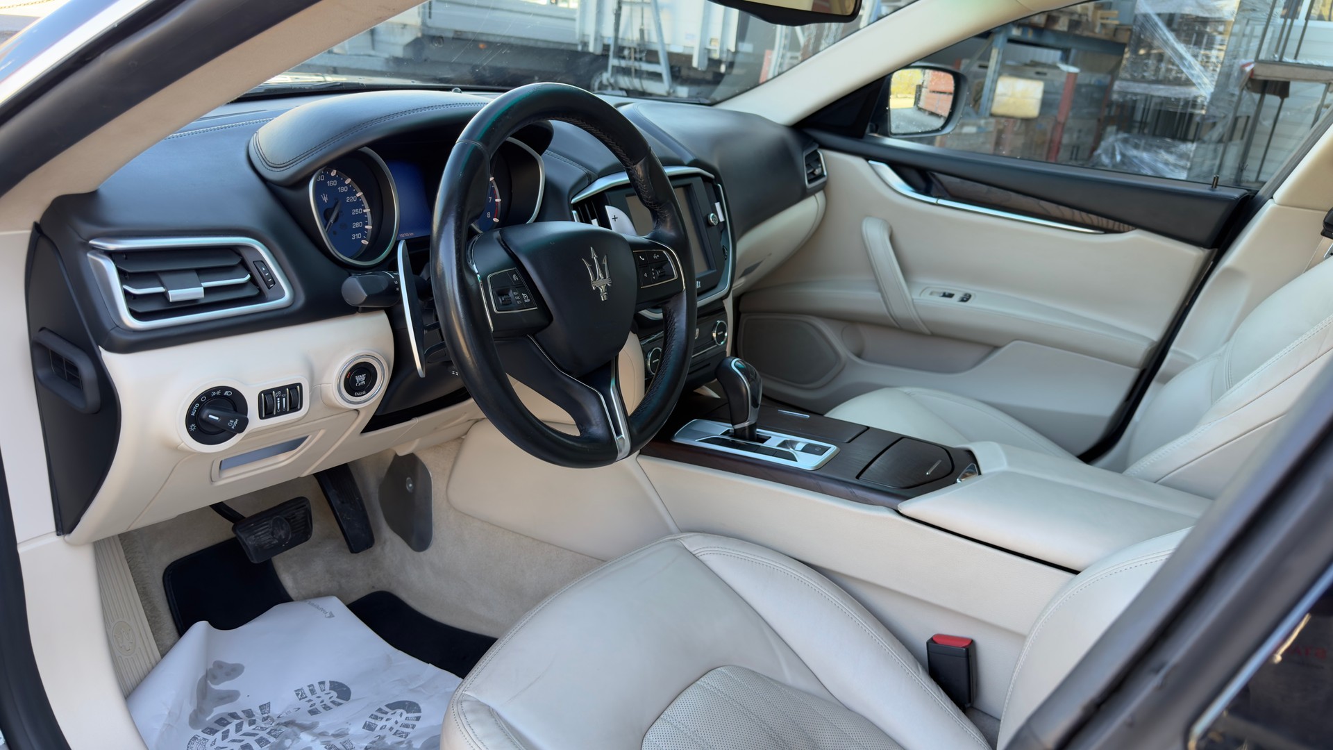 MASERATI Ghibli 3.0 V6 Automatica-image-8