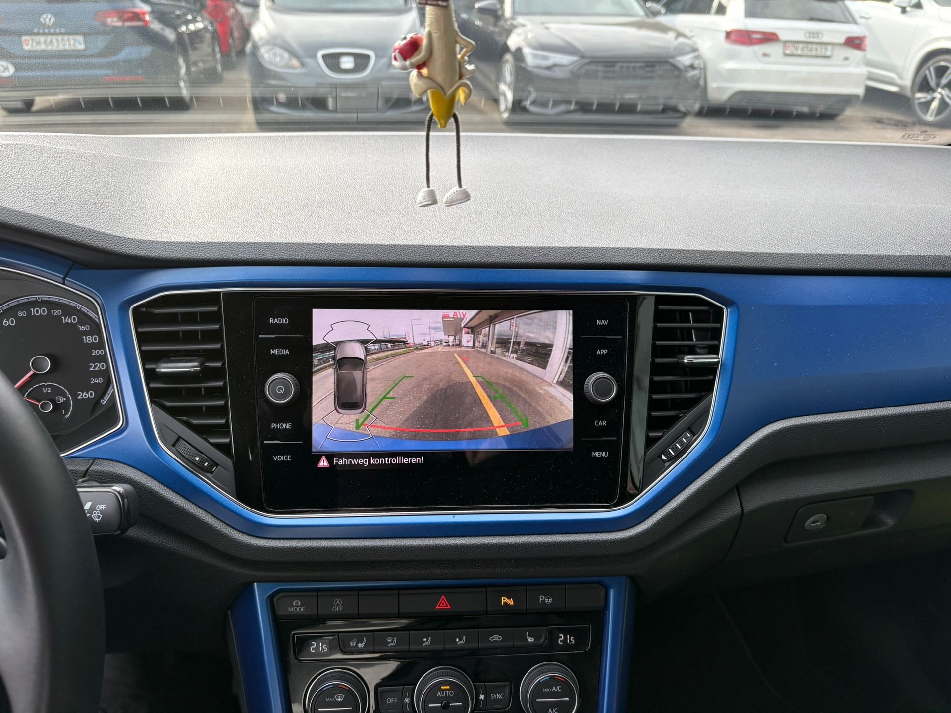 VW T-Roc Cabriolet 1.5 TSI EVO Advance-image-8