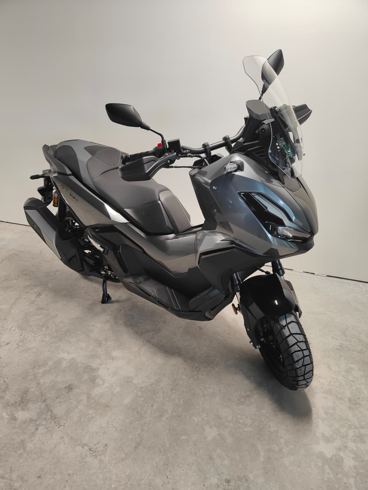 HONDA ADV 350-image-0