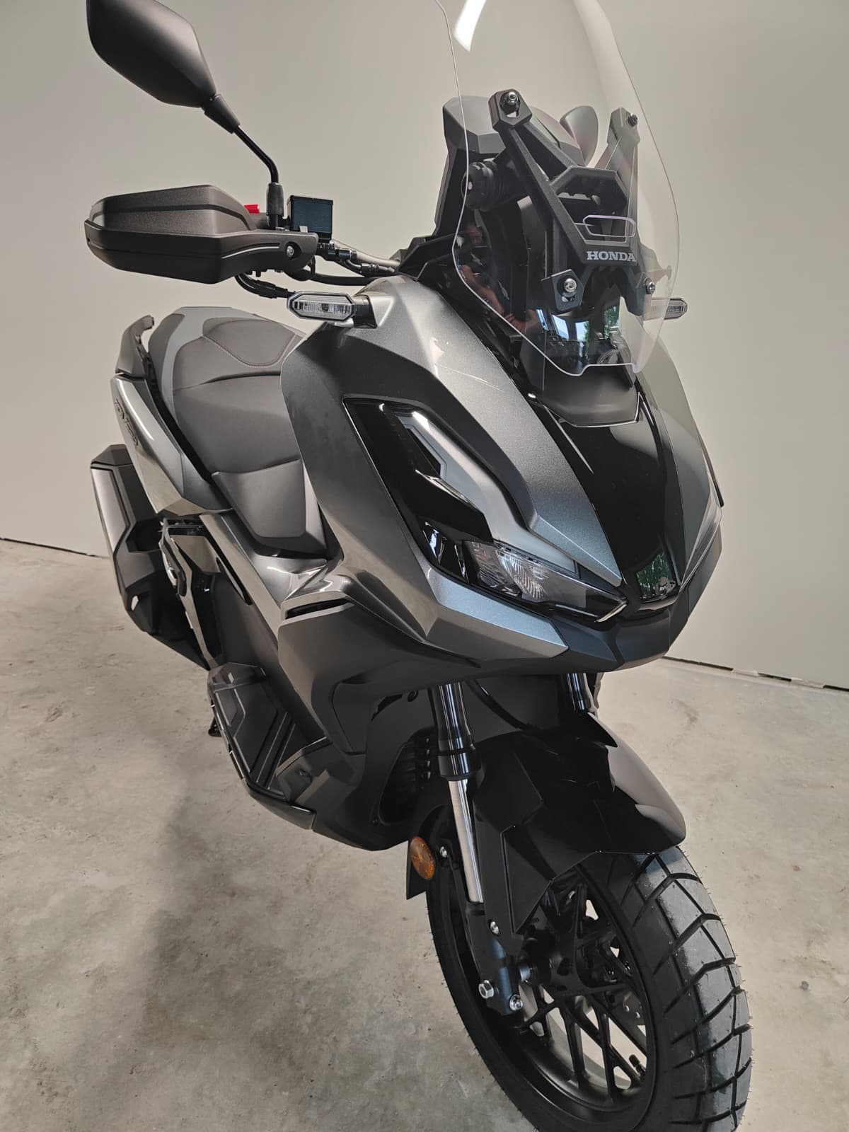 HONDA ADV 350-image-1