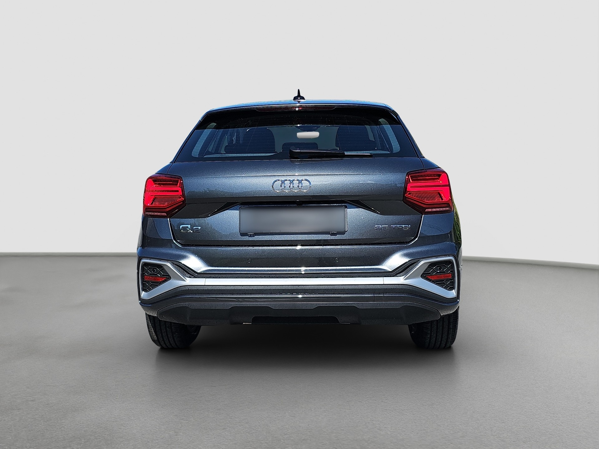 AUDI Q2 35 TFSI S-tronic S-Line-showroom-element-3