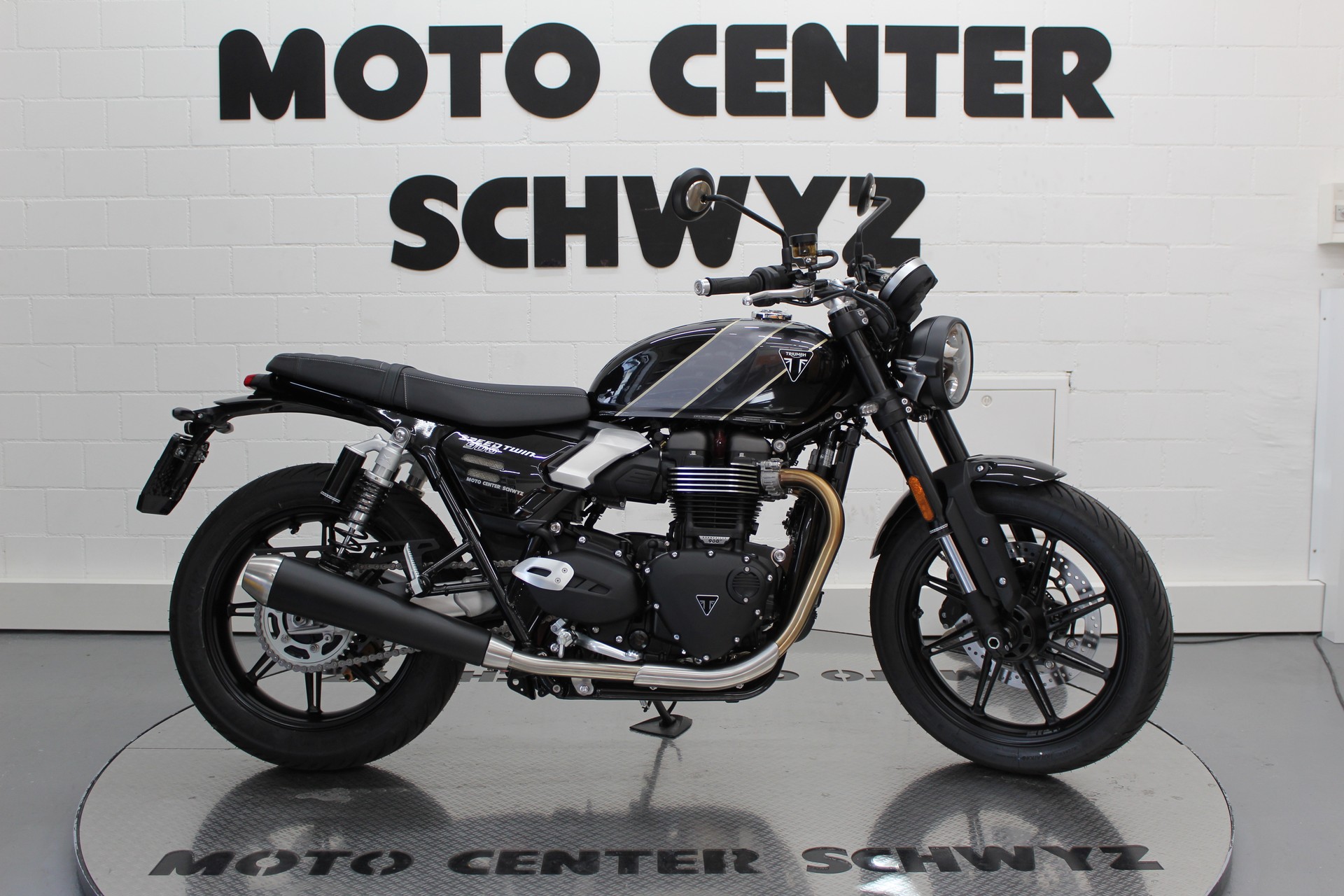 TRIUMPH Speed Twin 900-image-0