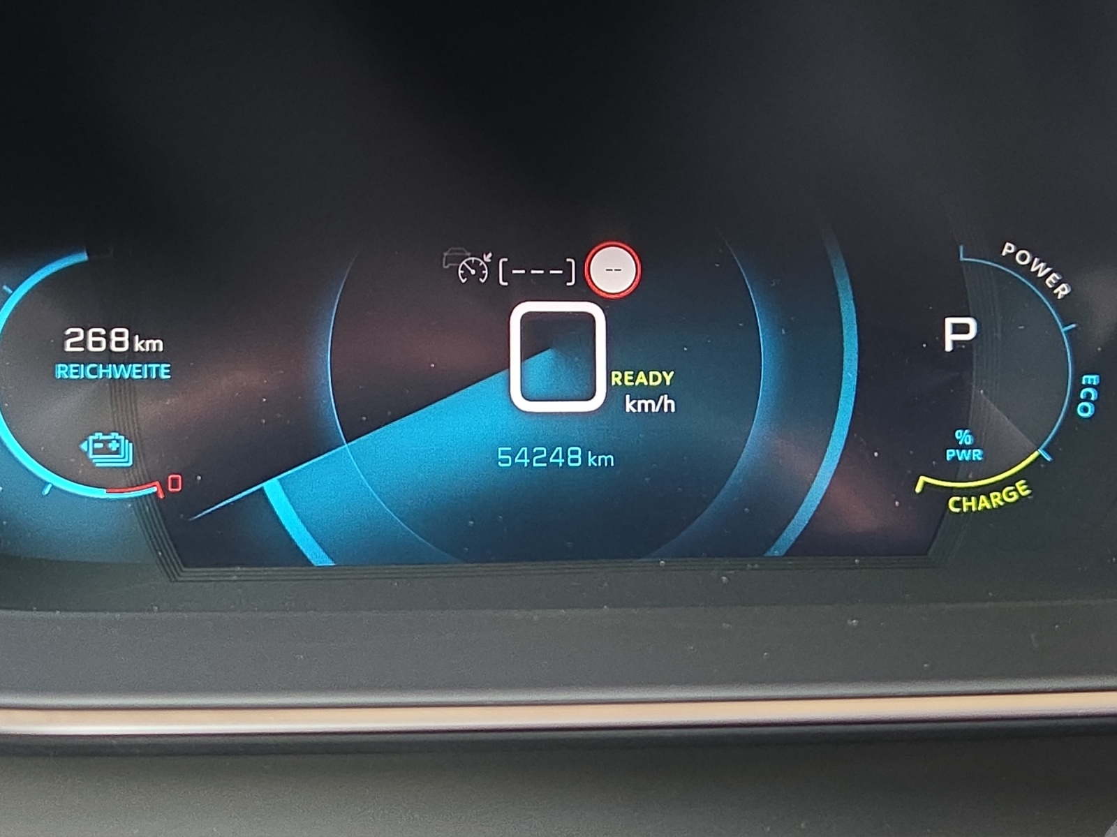 PEUGEOT 208 Elektrik Allure Pack-image-6