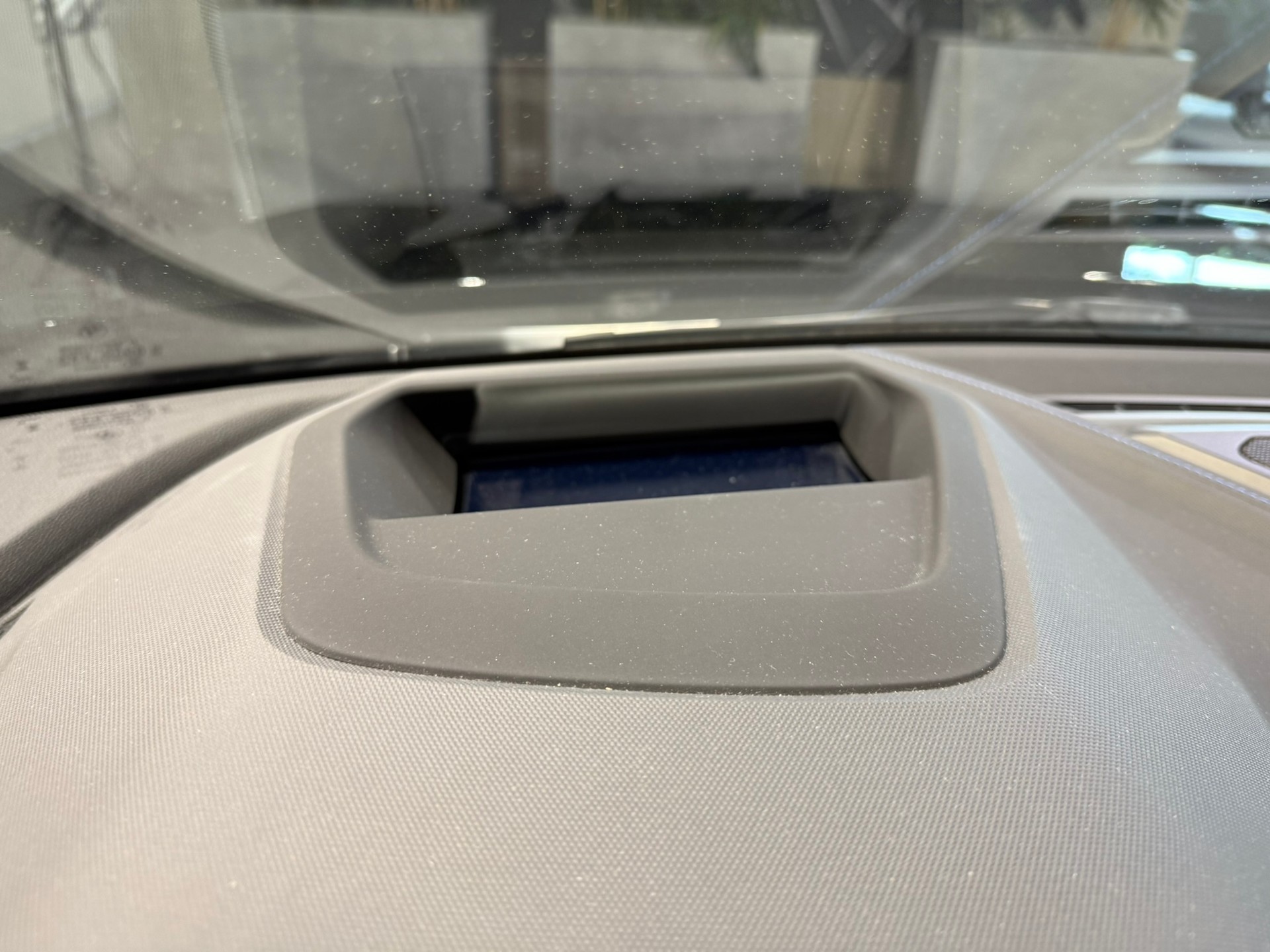 BMW M135i xDrive Steptronic-image-24