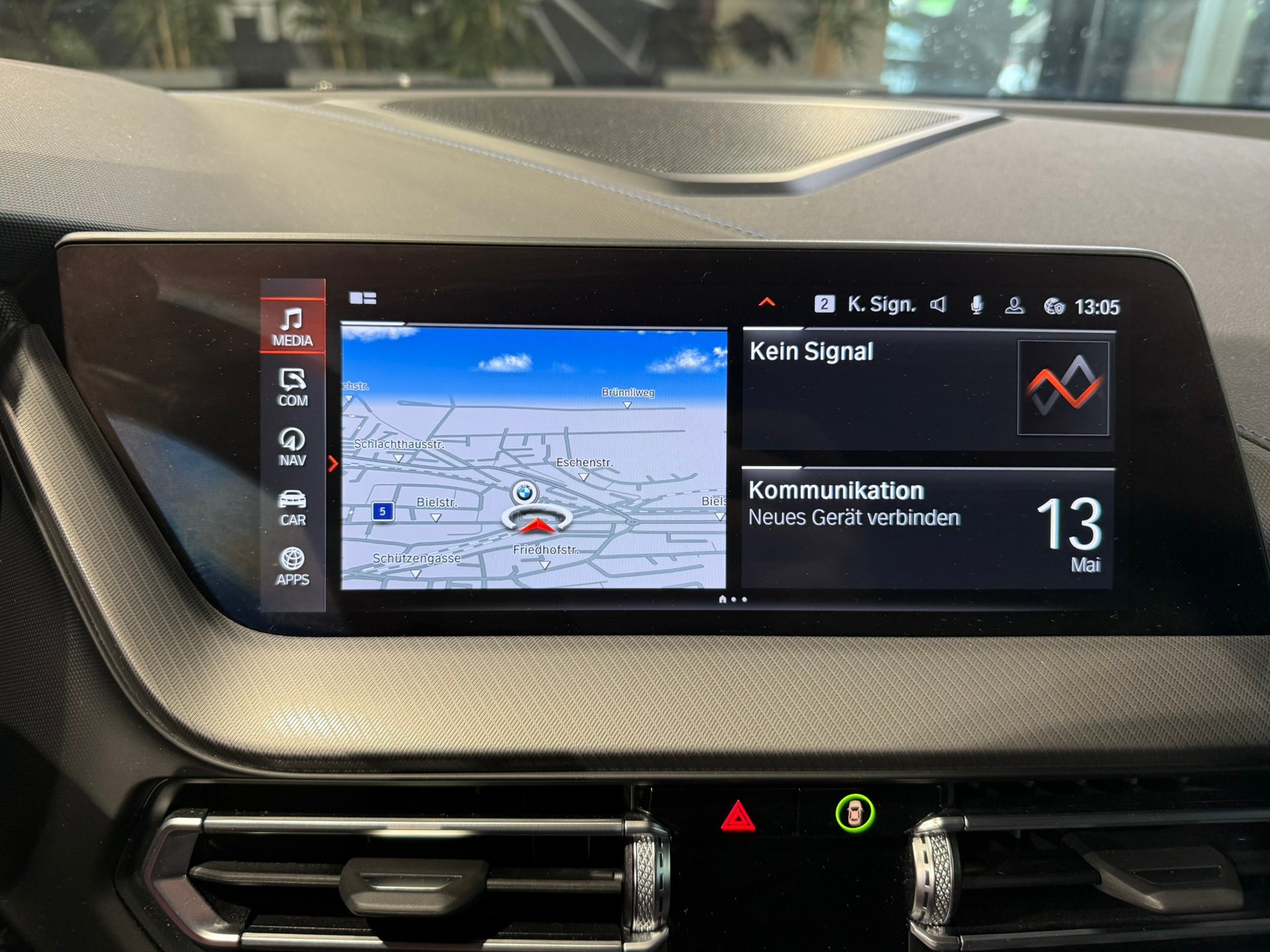 BMW M135i xDrive Steptronic-image-22