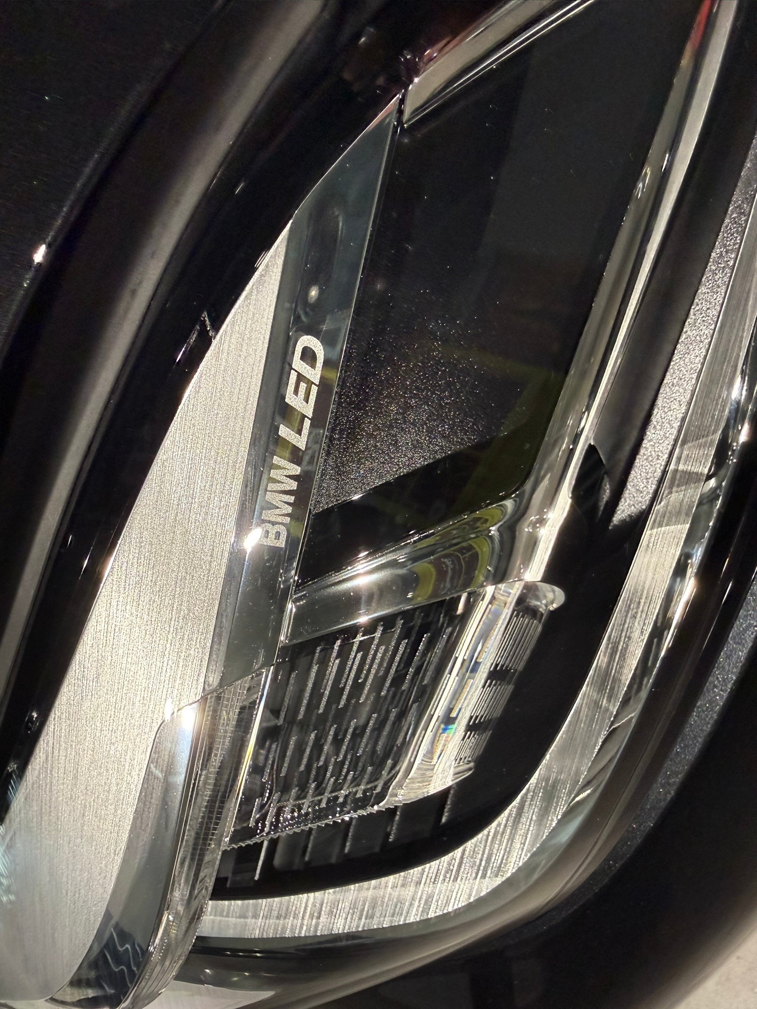 BMW M135i xDrive Steptronic-image-25