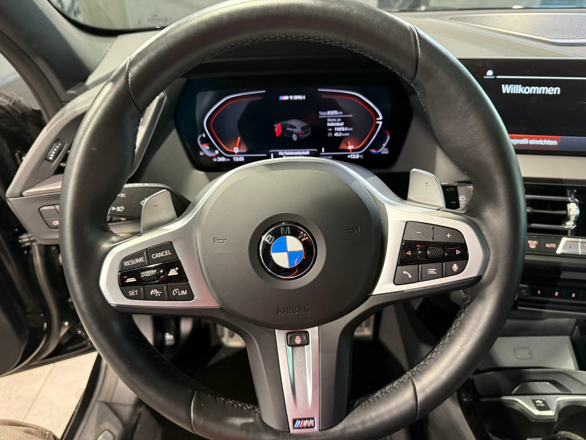 BMW M135i xDrive Steptronic-image-20