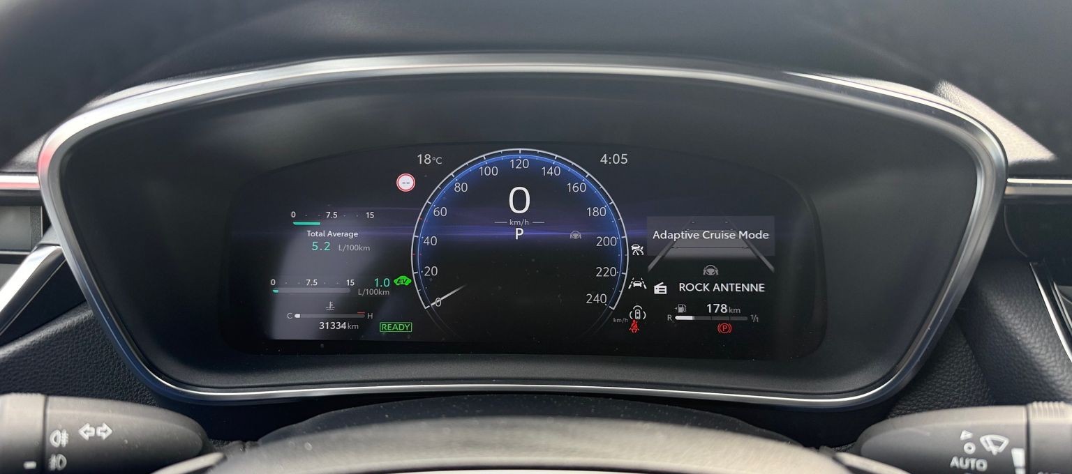 TOYOTA Corolla Touring Sports 2.0 HSD Trend-image-6