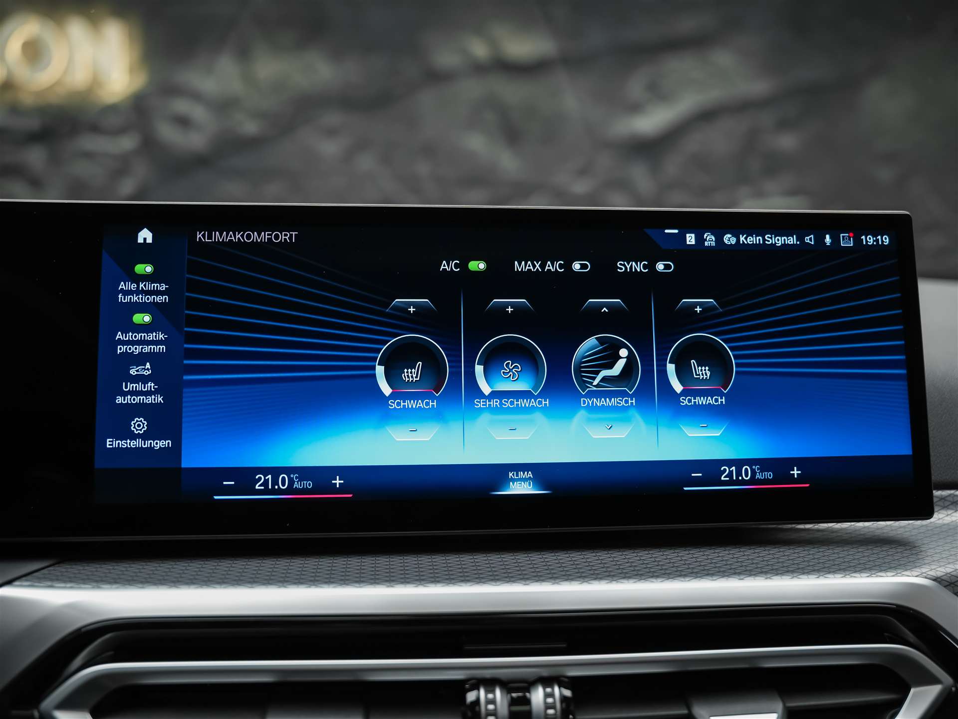 BMW 330d xDrive M Sport Pro *Panorama*El.Sitze mit Memory*Head-Up*-image-30