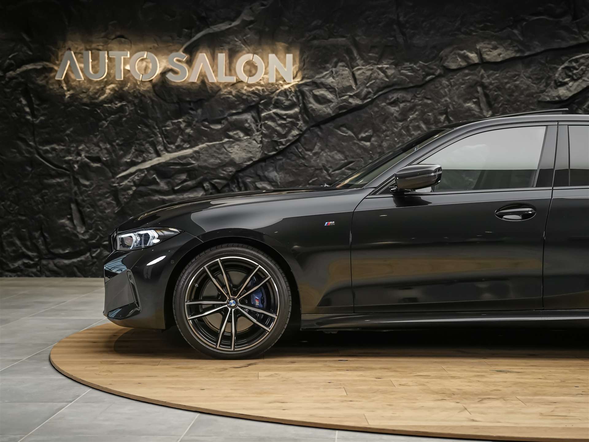 BMW 330d xDrive M Sport Pro *Panorama*El.Sitze mit Memory*Head-Up*-image-15
