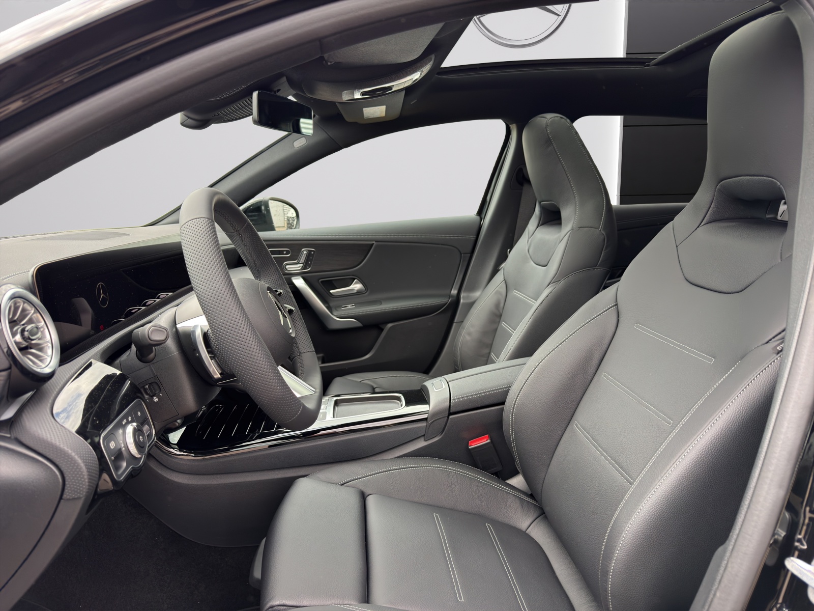 MERCEDES-BENZ A 220 4Matic 8G-DCT-image-7
