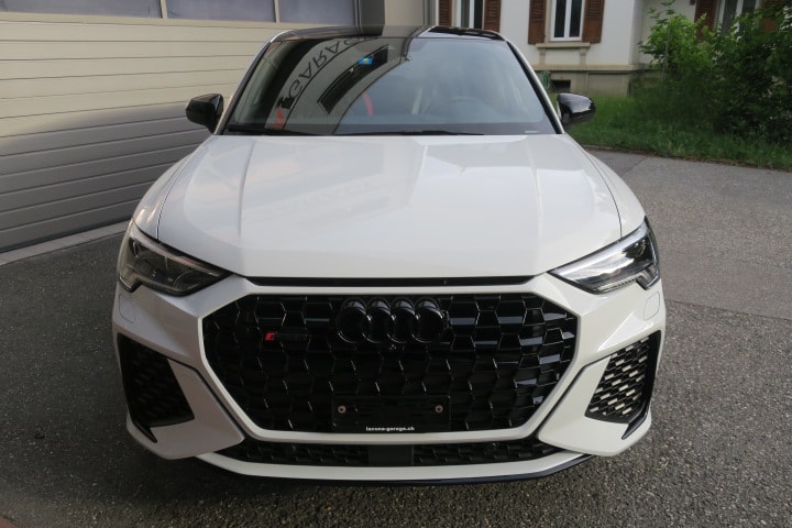 AUDI RS Q3 Sportback quattro S tronic-image-1