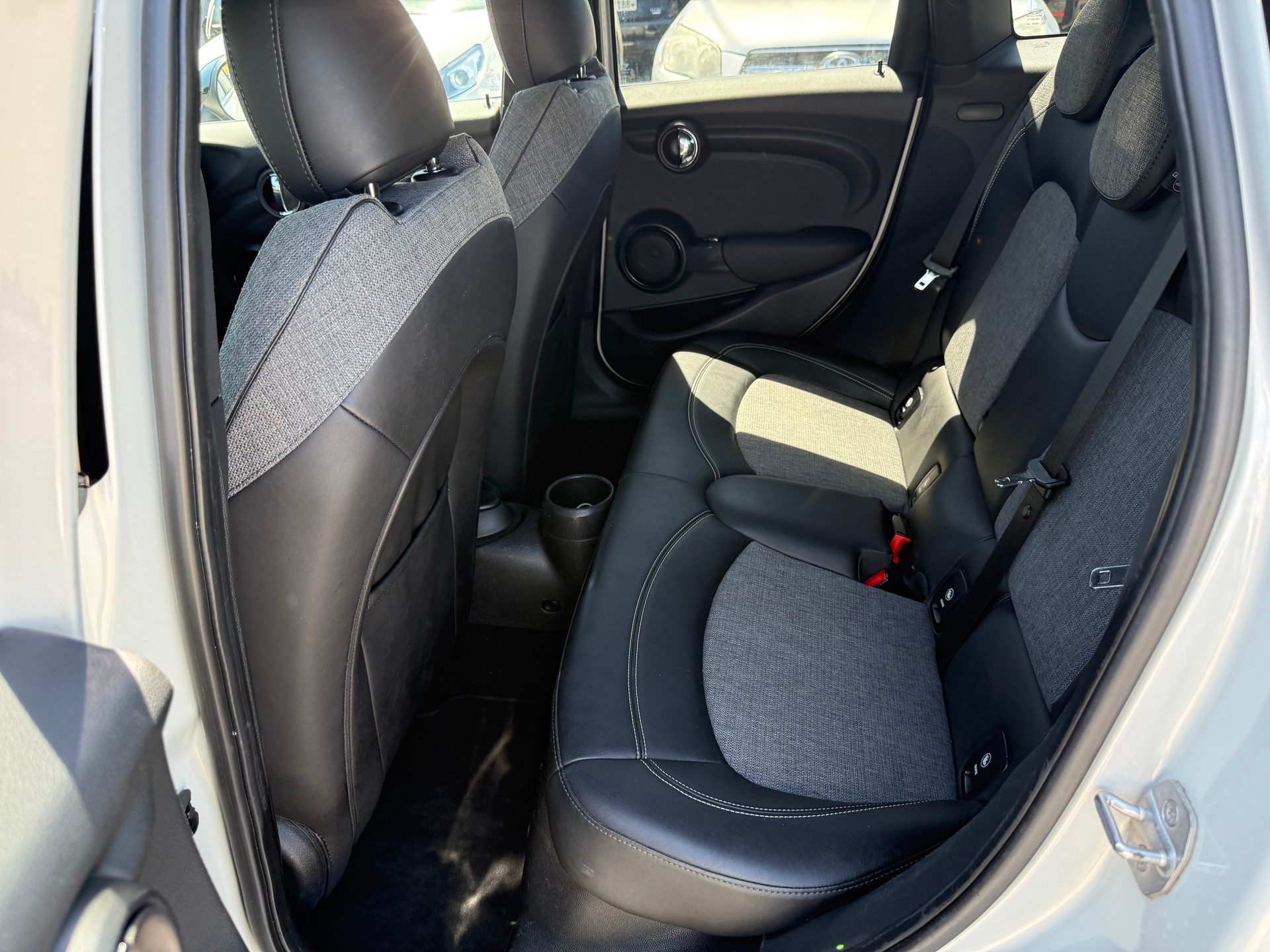 MINI Cooper Steptronic DKG-image-7