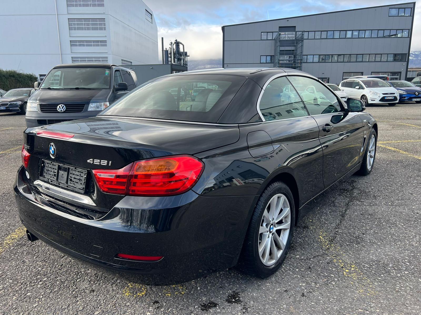 BMW 428i Cabriolet xDrive Sport Line Steptronic-image-3