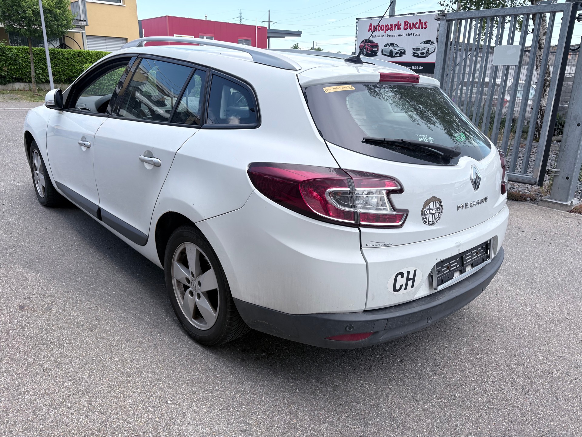 RENAULT Mégane Grandtour 1.5 dCi Dynamique EDC-image-3