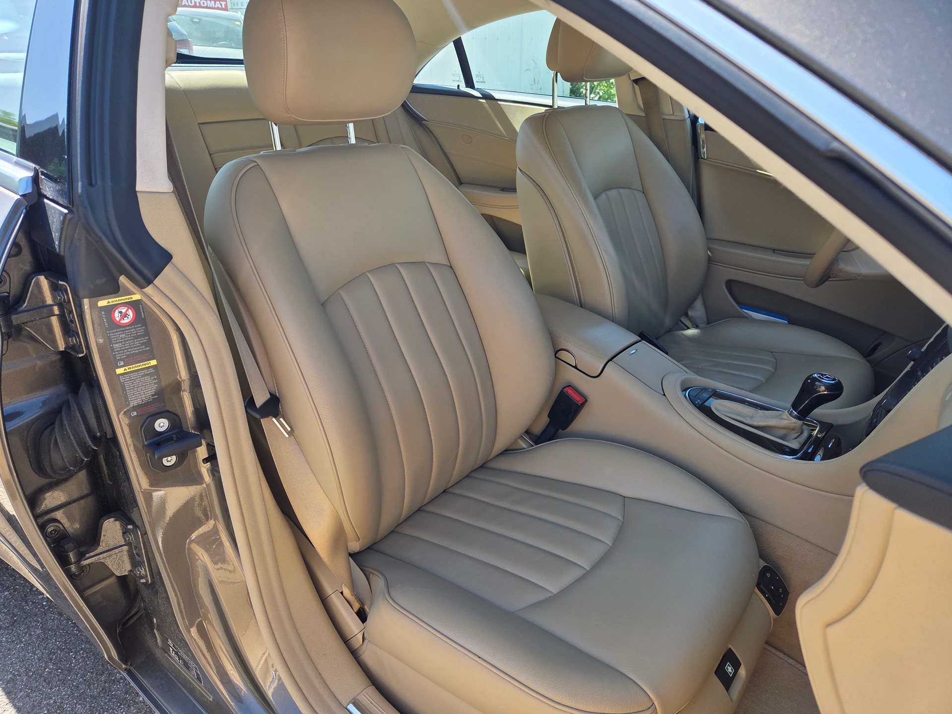 MERCEDES-BENZ CLS 500 7G-Tronic-image-13