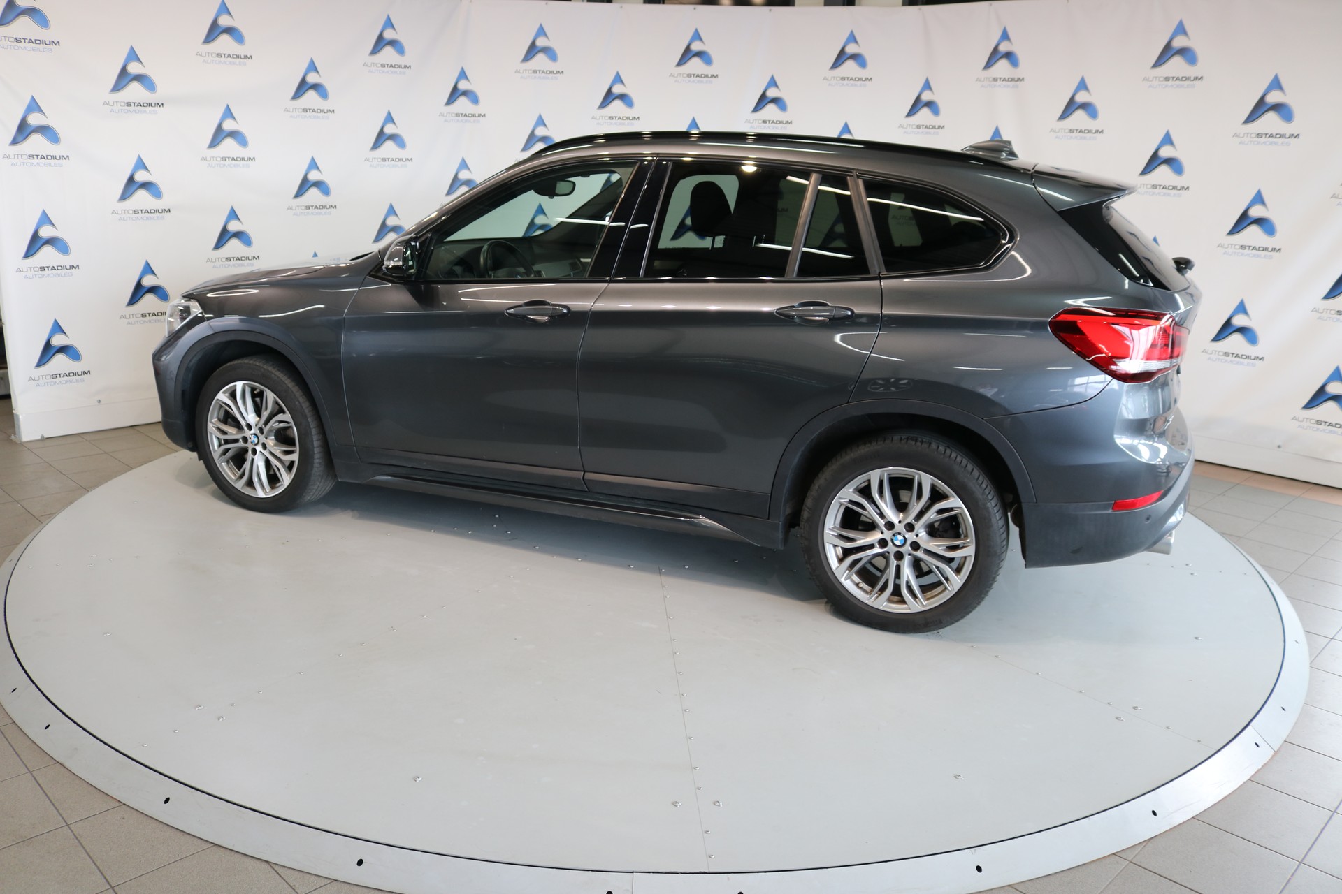 BMW X1 xDrive 20d Sport Line Steptronic-image-20