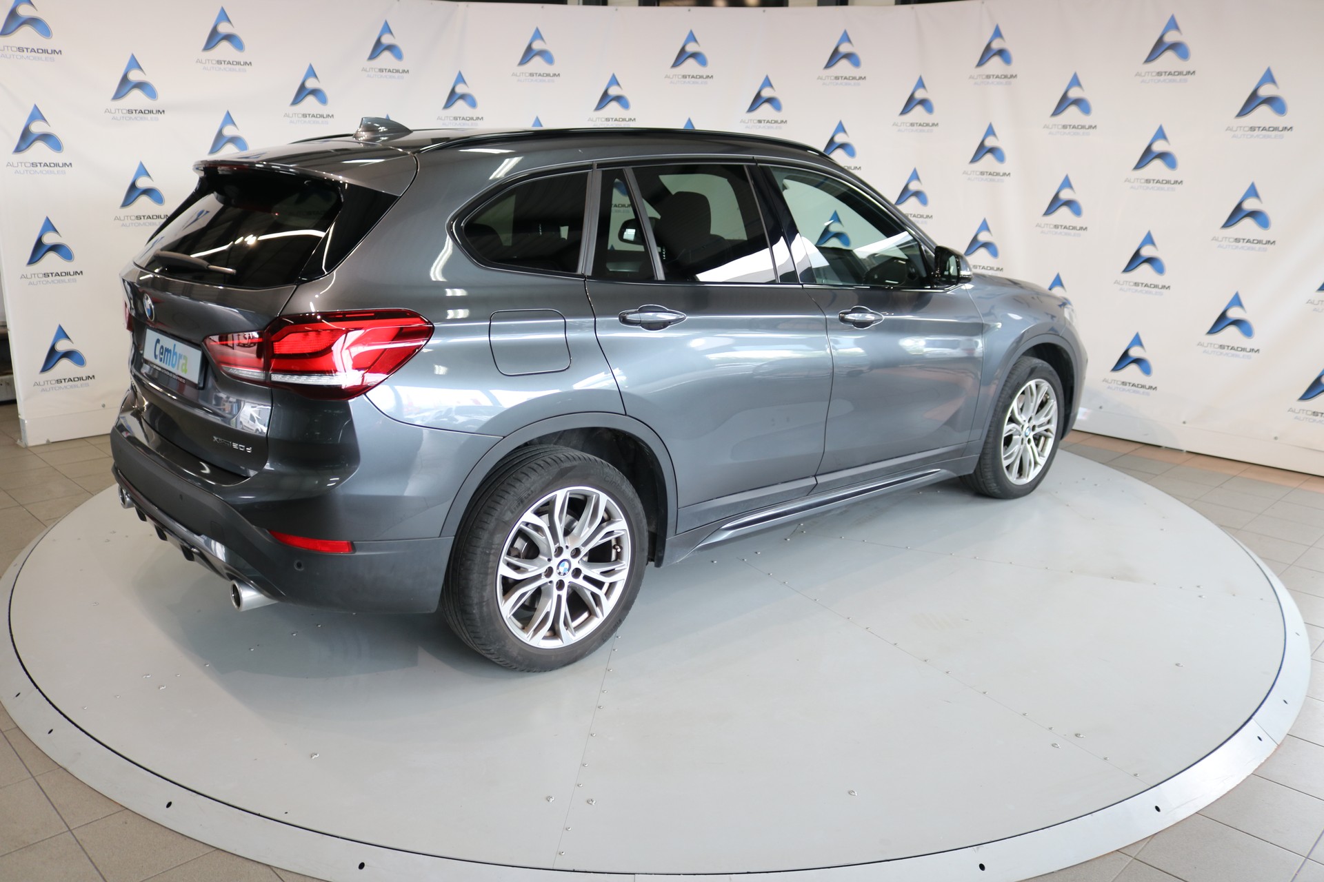 BMW X1 xDrive 20d Sport Line Steptronic-image-29