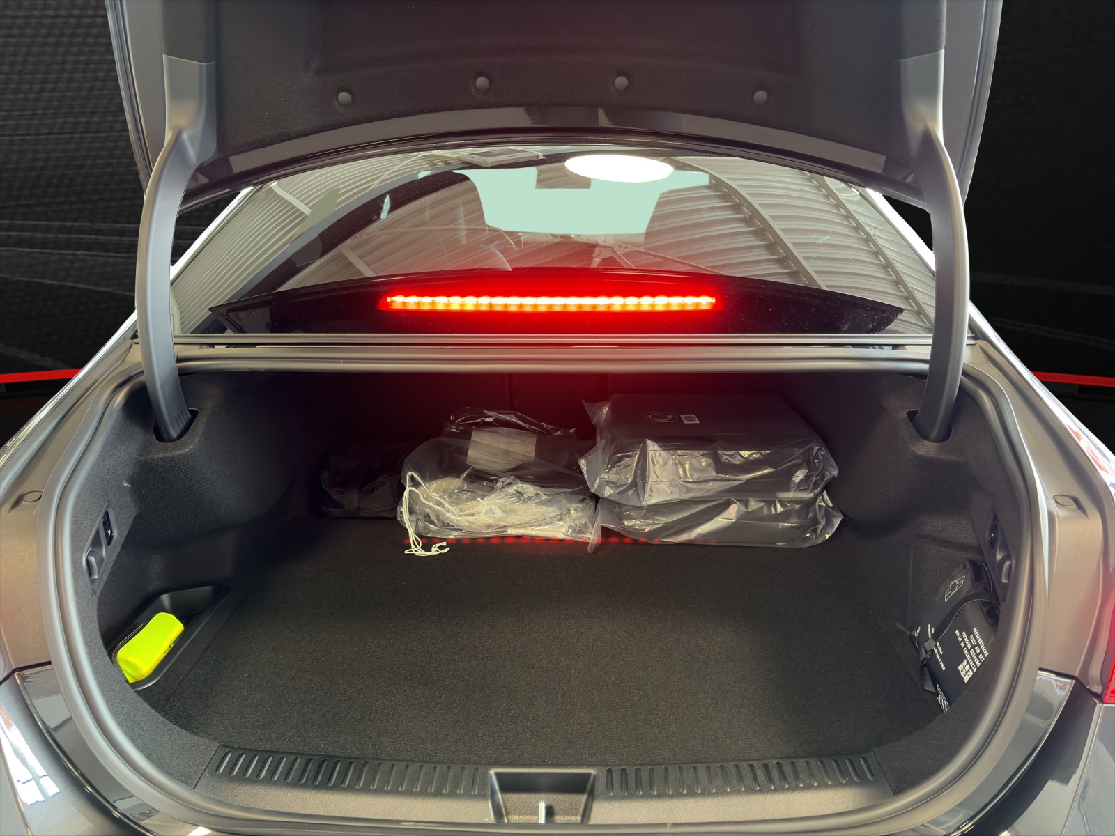 MERCEDES-BENZ E 53 AMG Hybrid 4Matic+ 9G-Tronic-image-12
