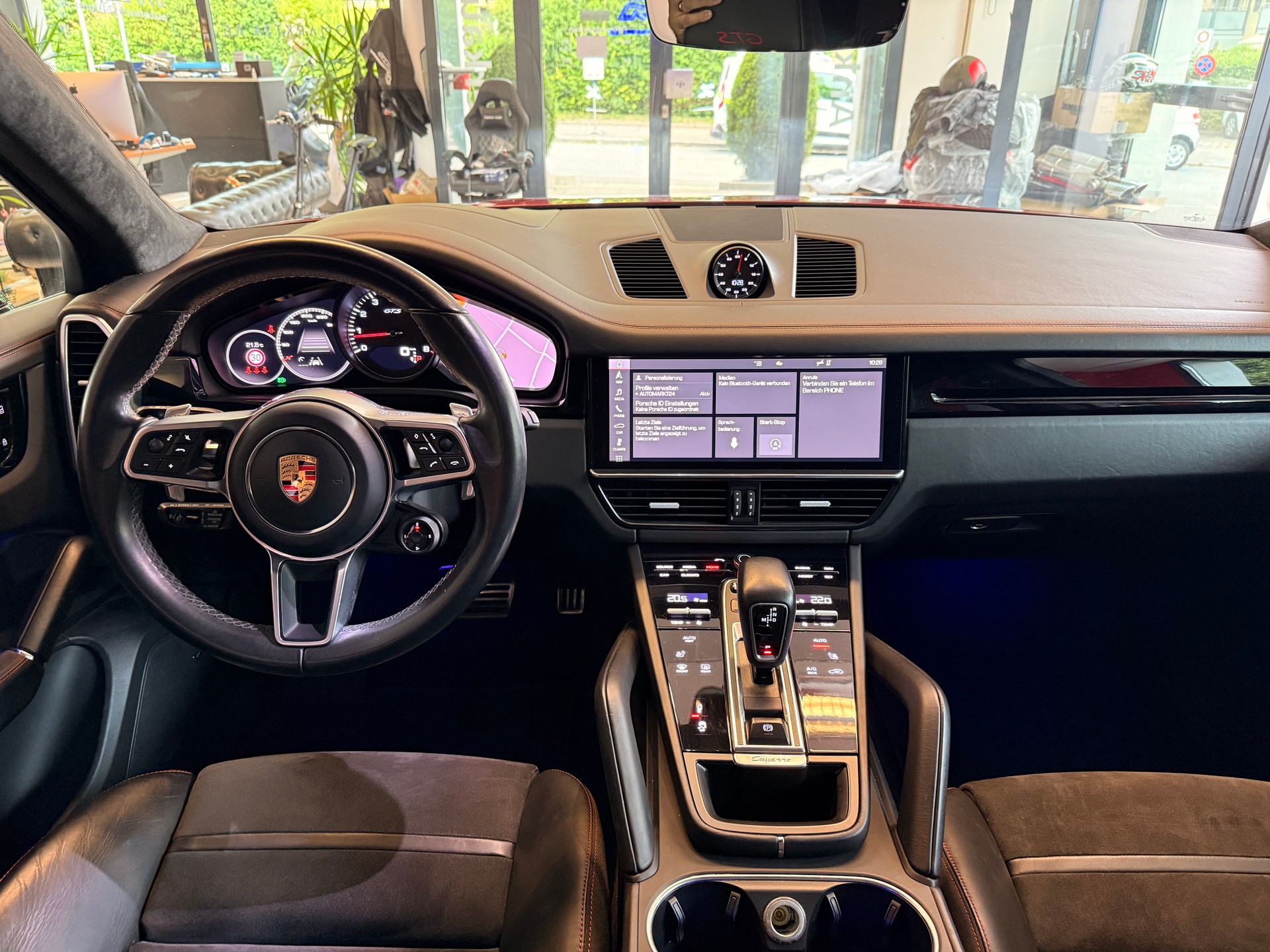 PORSCHE Cayenne 4.0 V8 GTS !Porsche Approved bis 11.2026! !neue Bremsen rundum!-image-7