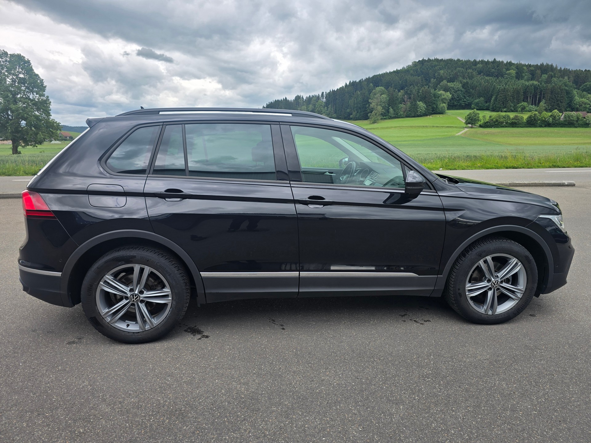 VW Tiguan 1.5TSI Evo Life DSG*TOP-ZUSTAND*Frsch ab MFK"Frisch ab Service**-image-4