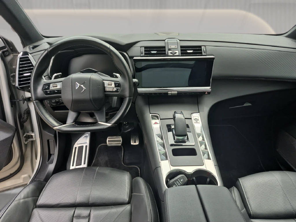 DS AUTOMOBILES DS7 1.6 E-Tense Opéra 4x4-image-11