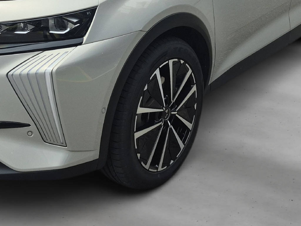 DS AUTOMOBILES DS7 1.6 E-Tense Opéra 4x4-showroom-element-3
