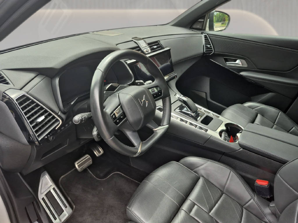 DS AUTOMOBILES DS7 1.6 E-Tense Opéra 4x4-image-9