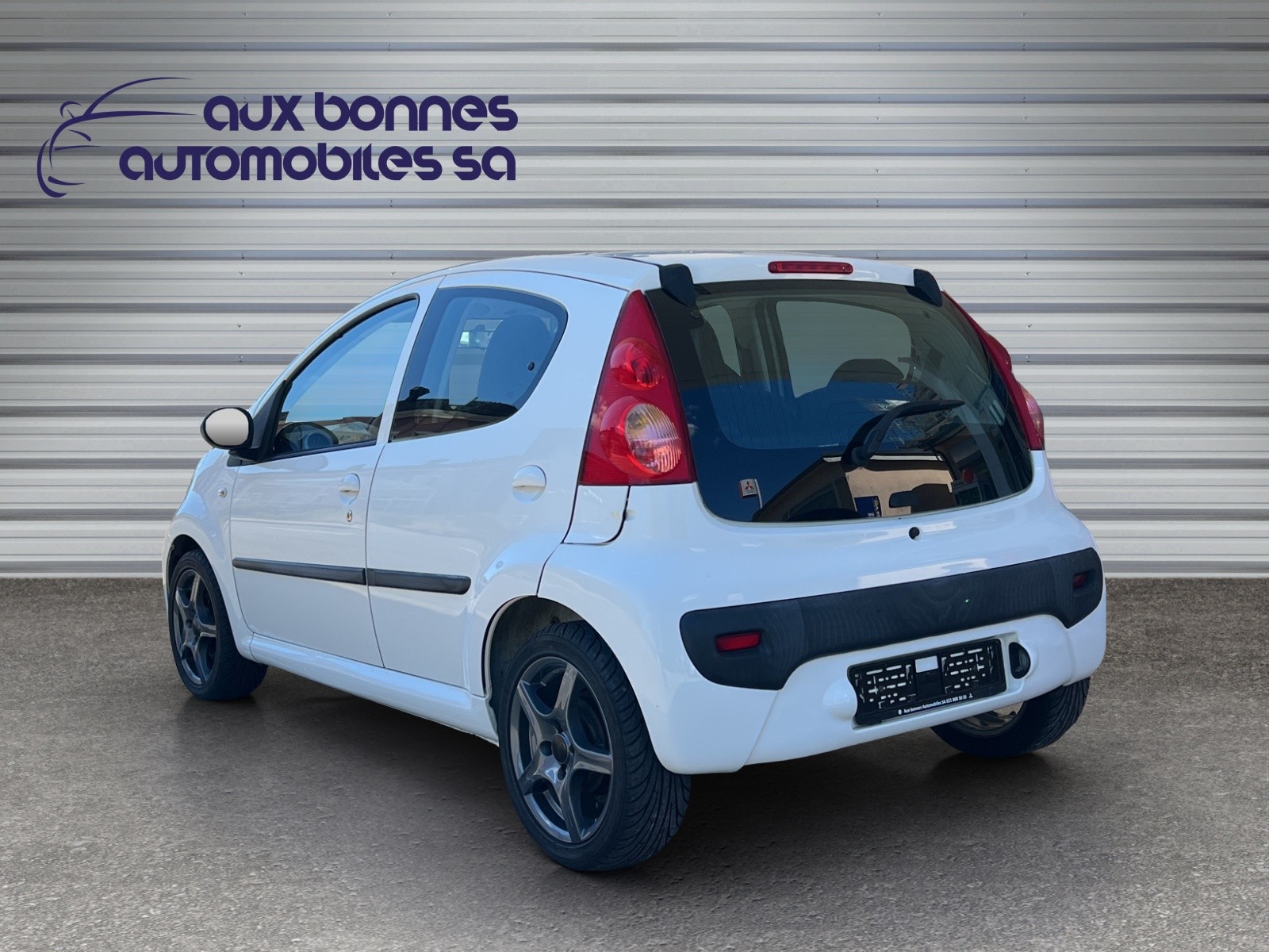 PEUGEOT 107 1.0 Trendy-showroom-element-1