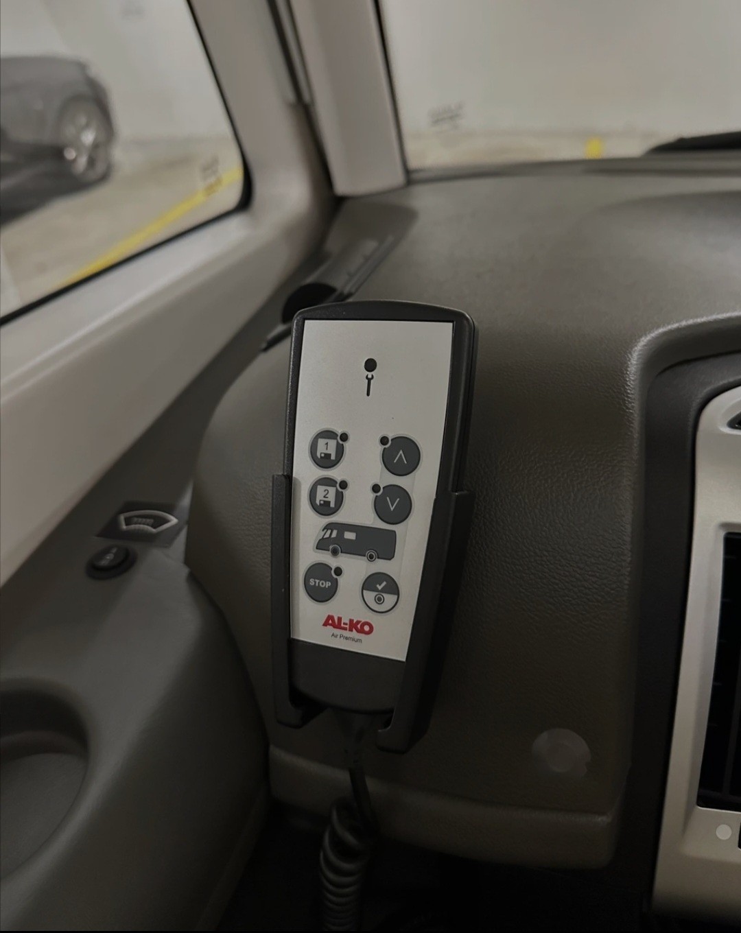 ADRIA 710 SL Suprem-image-14