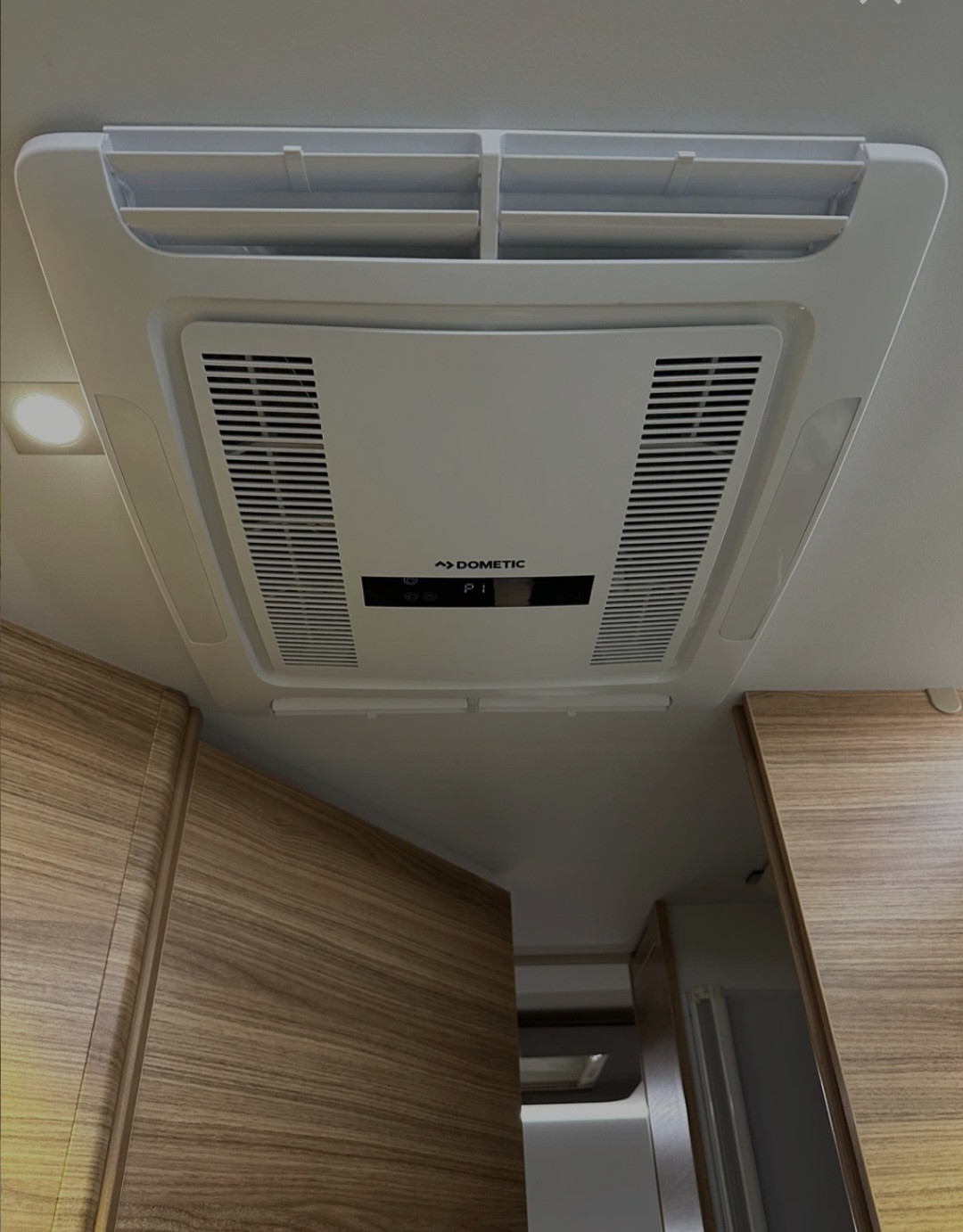 ADRIA 710 SL Suprem-image-13