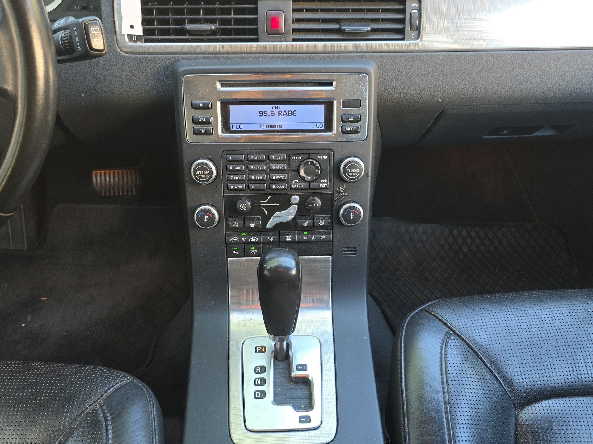 VOLVO V70 T6 AWD Summum Geartronic-image-11