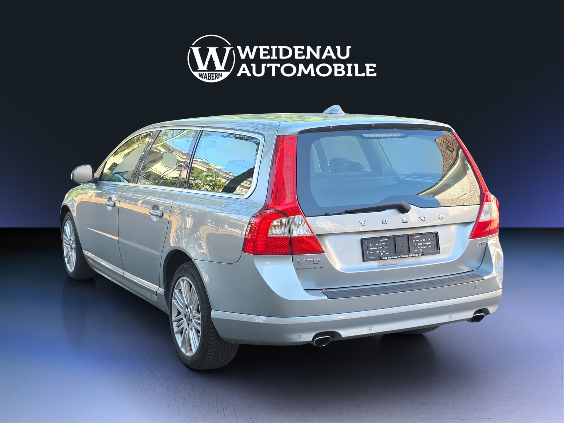 VOLVO V70 T6 AWD Summum Geartronic-showroom-element-3